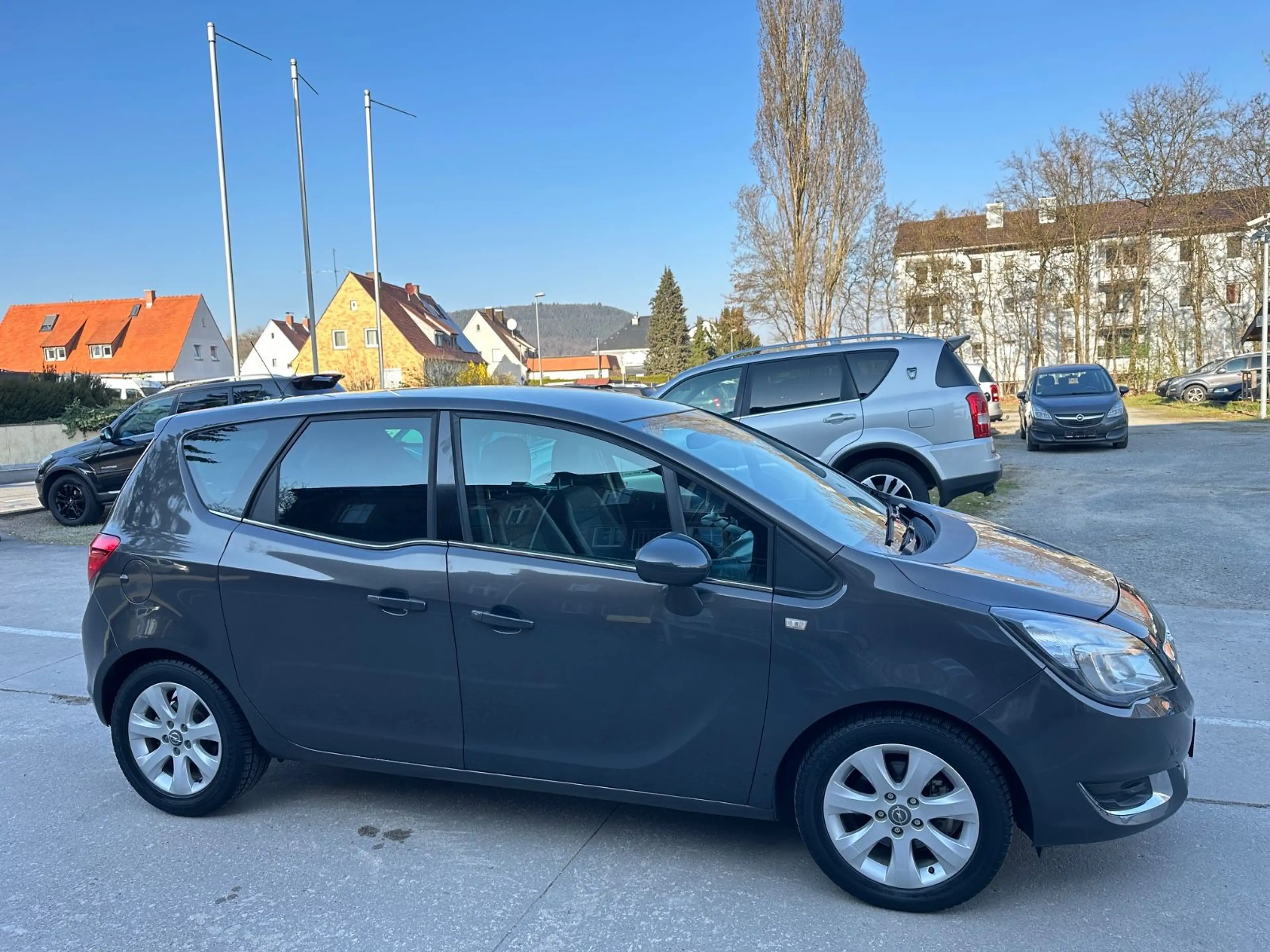 Opel Meriva B 1.4 Innovation/Teileder/nur 34 tkm Top! — photo 2