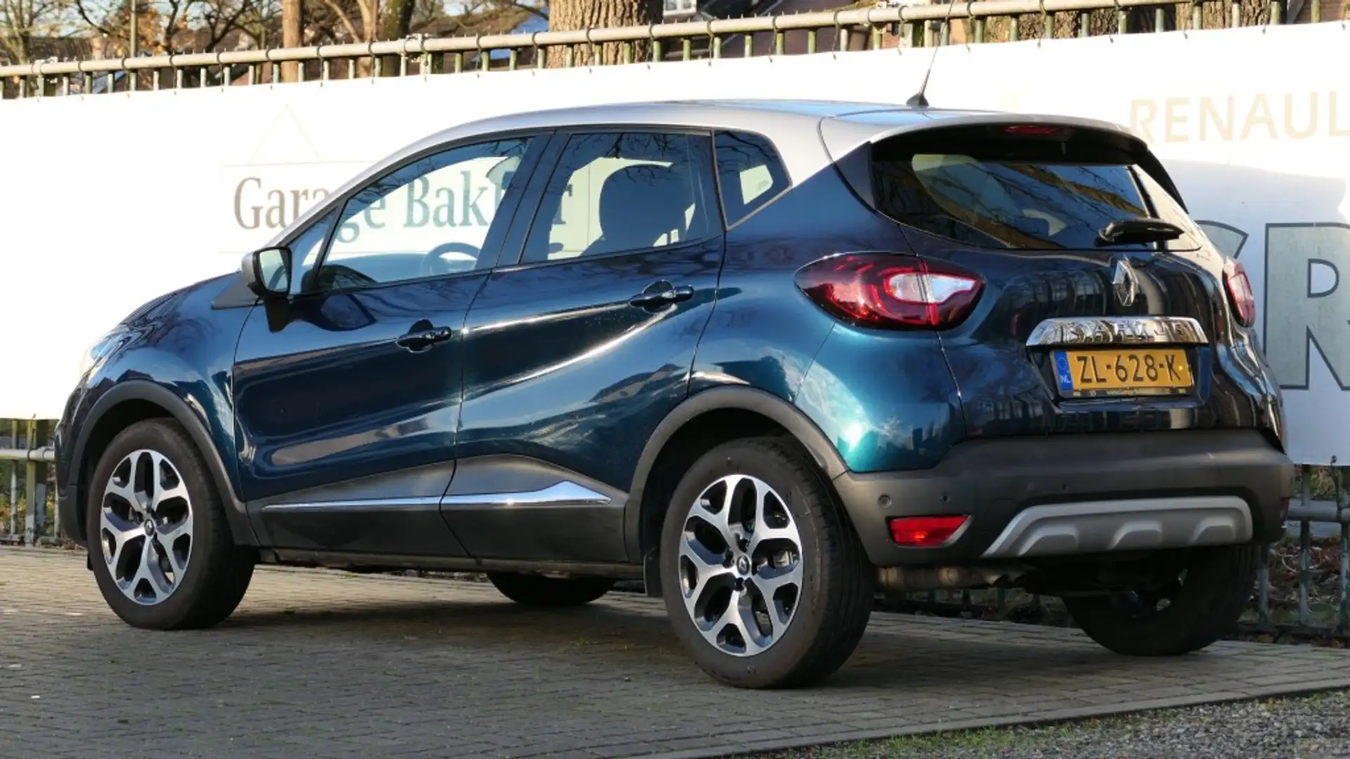 Renault Captur TCe 150 EDC Automaat Intens Blauw - 2