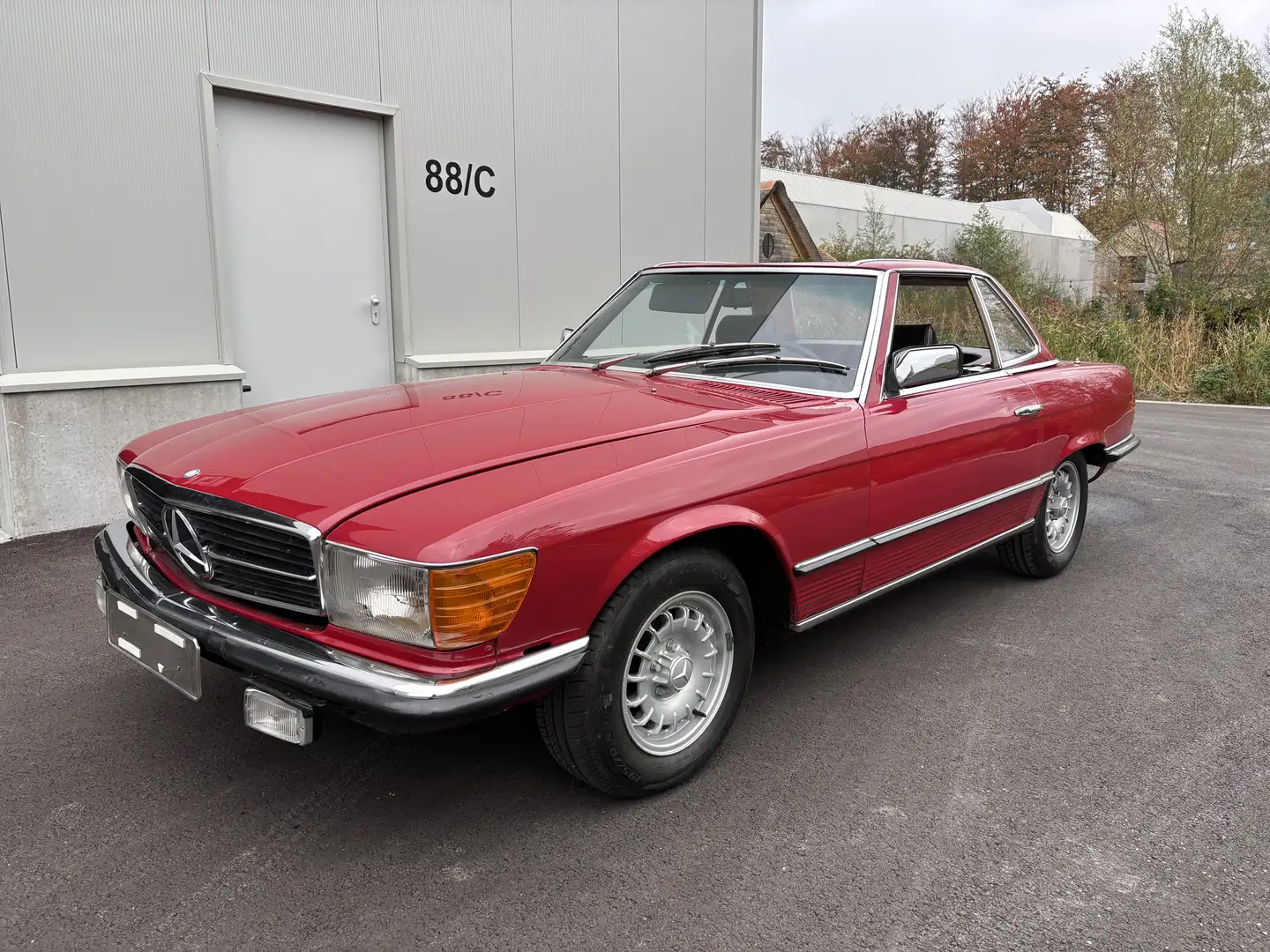 Mercedes-Benz SL 350 Rood - 1