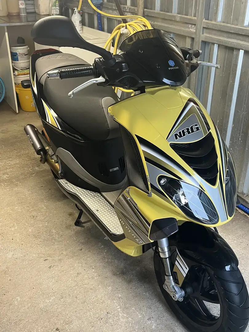 Piaggio NRG 50 con radiatore - 1