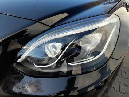 Mercedes-Benz SLC 200 9G-TRONIC NAVI~LED~2xPDC~SHZ~AIRSCARF
