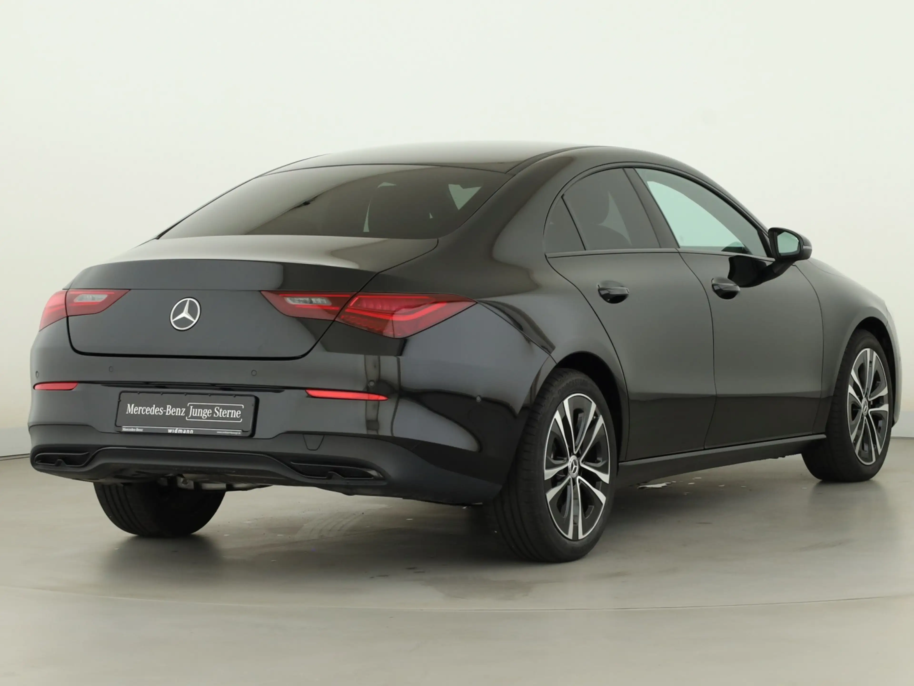 Mercedes-Benz CLA 180 *Progressive Advanced*LED*PDC*Kam*Night — photo 2