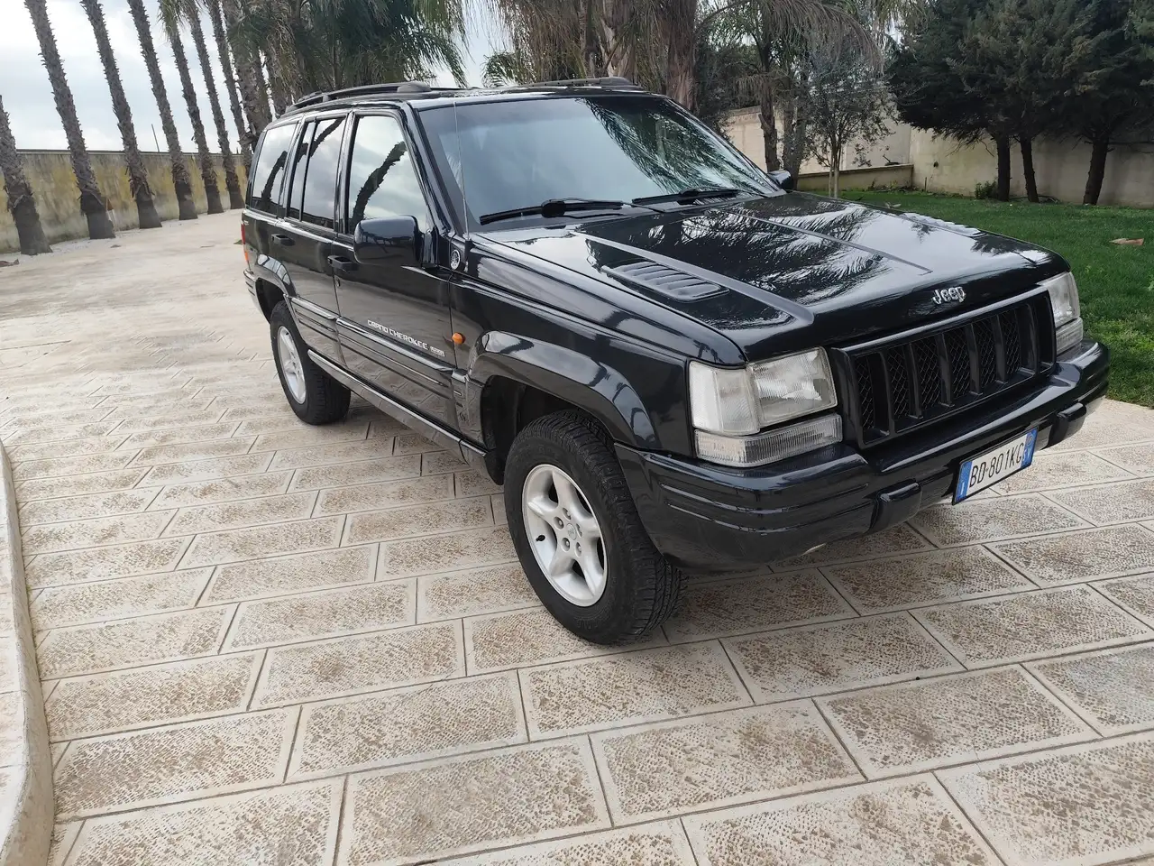 Jeep Grand Cherokee 5.9 Limited LX auto, foto 1
