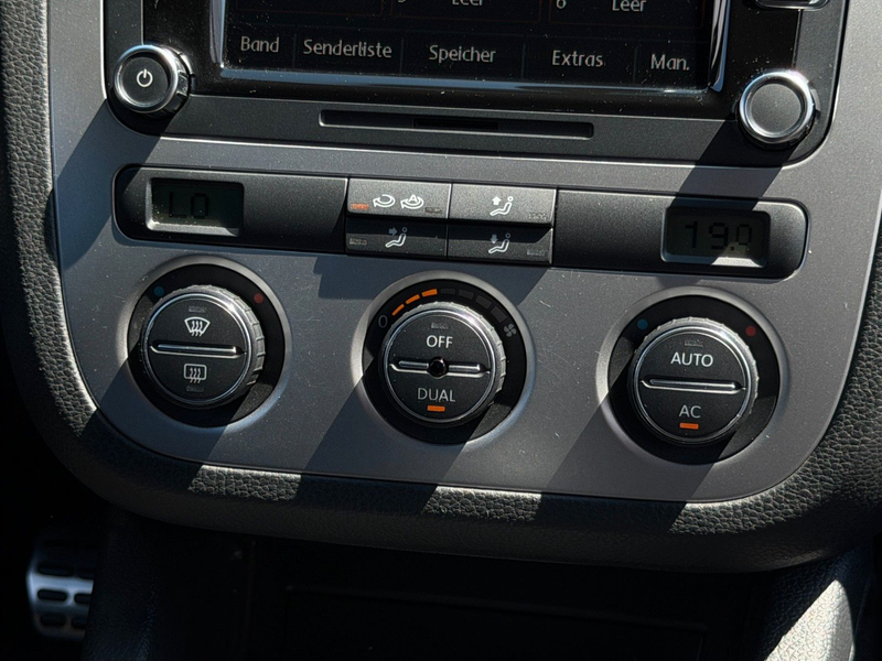 Volkswagen Scirocco 2.0 TSI DCC*DYNAUDIO*A/C*TEMP — photo 12