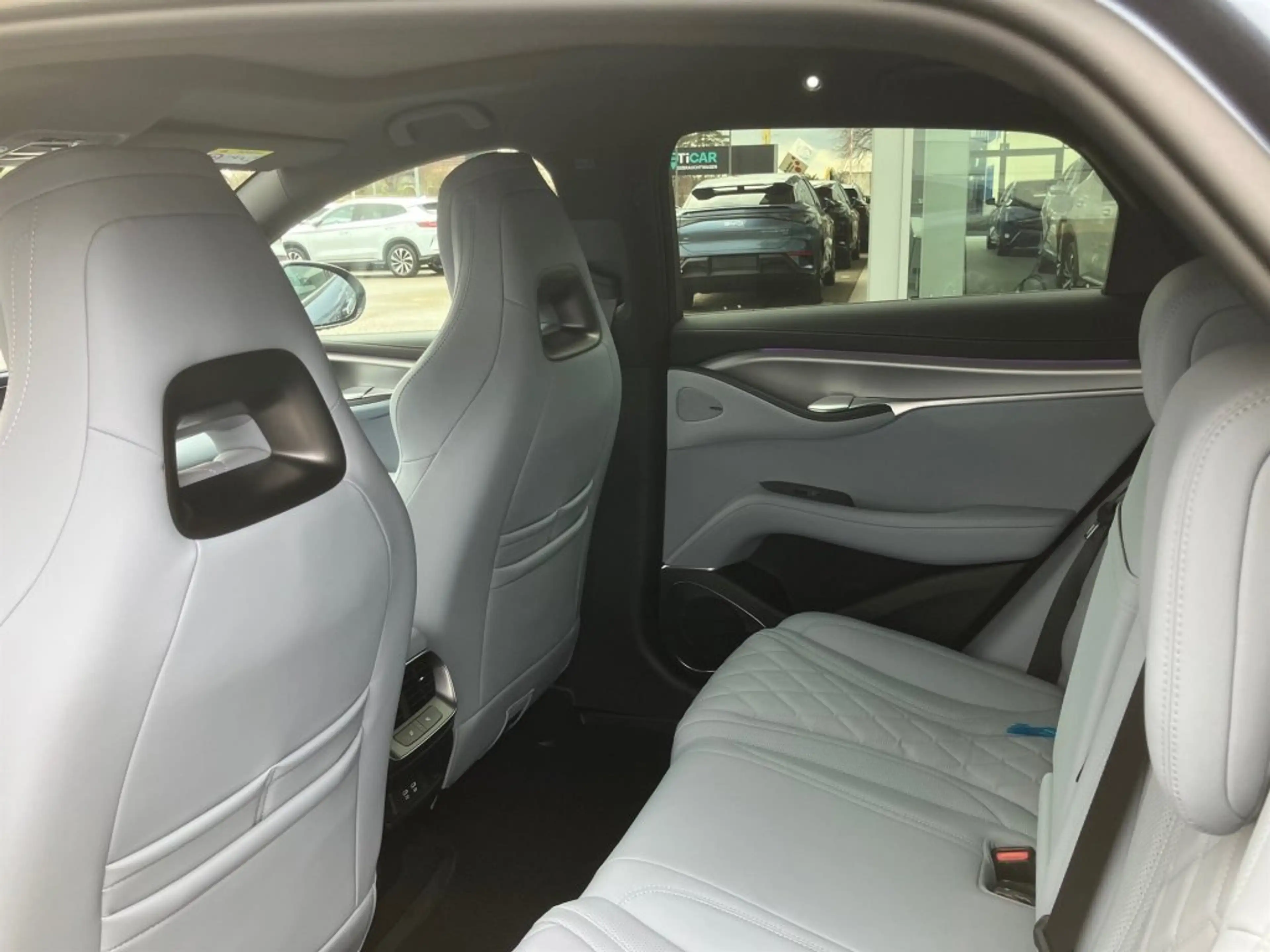 BYD Sealion 7 Excellence AWD — photo 8