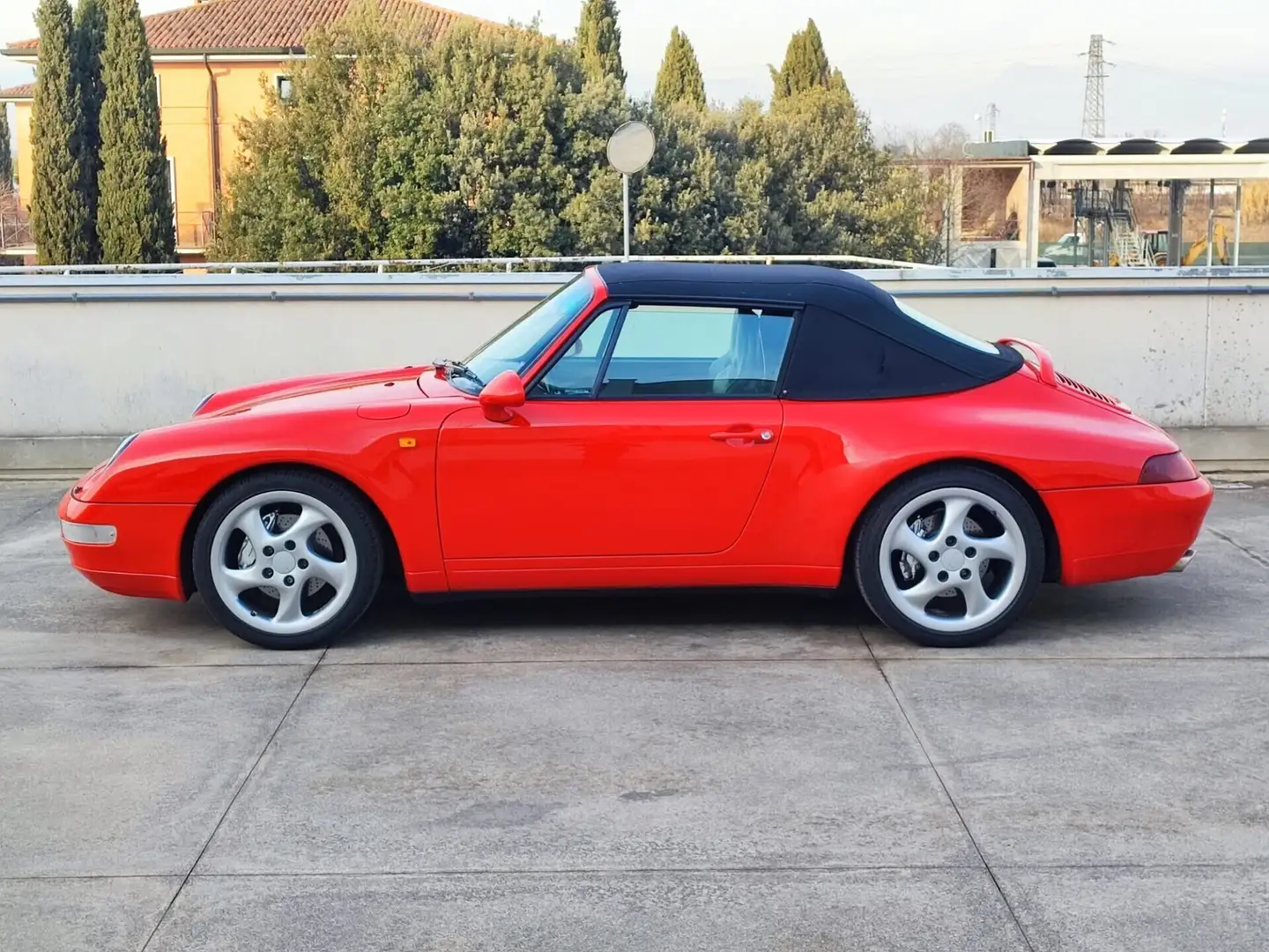 Porsche 993 Carrera 4 cat Cabriolet Varioram Rosso - 2