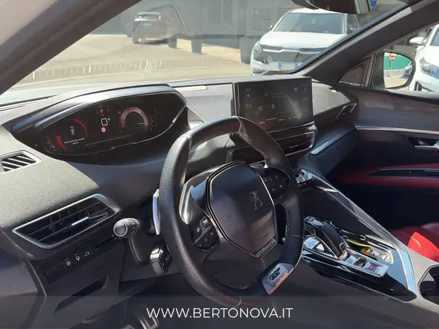 Peugeot 3008 view 15