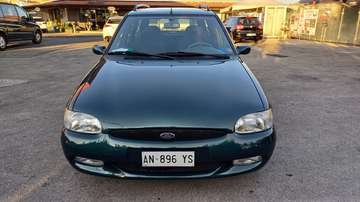 SW 1.8 td Ghia c/airbag