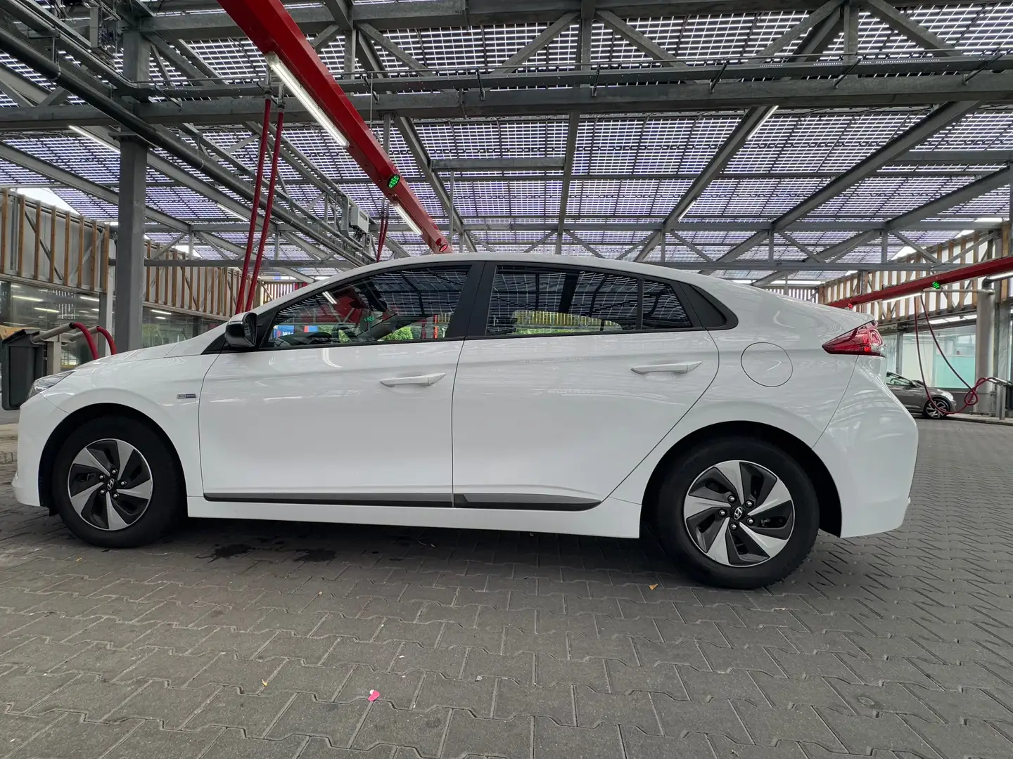 Hyundai IONIQ IONIQ 1.6 GDi i-Motion Wit - 2