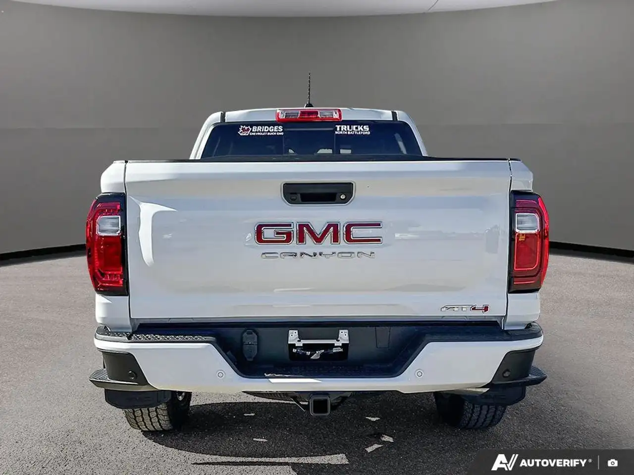 GMC Canyon снимка GMC Canyon