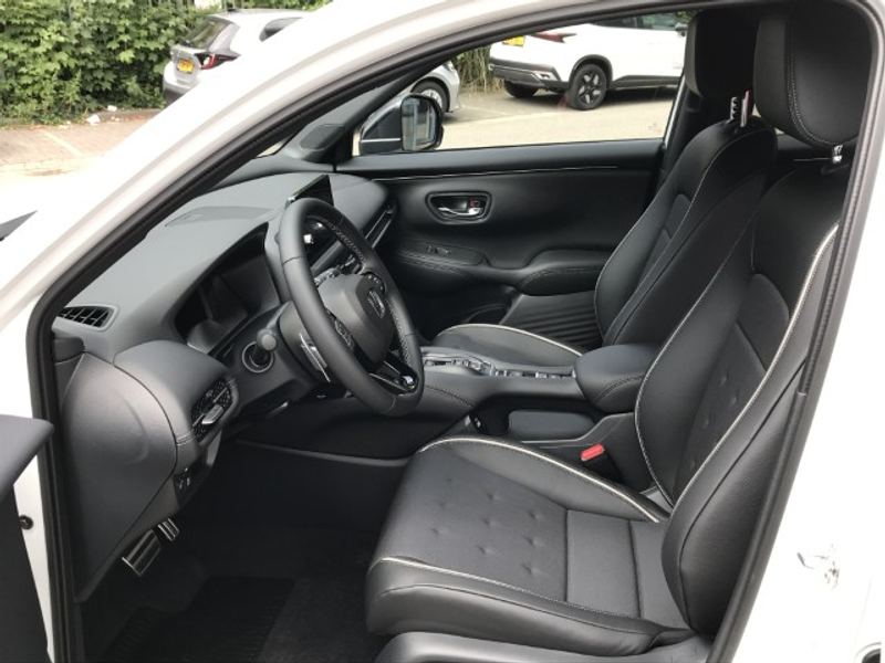 Honda ZR-V 2.0 Full Hybrid 184pk Aut Sport | Apple Carplay & — photo 4
