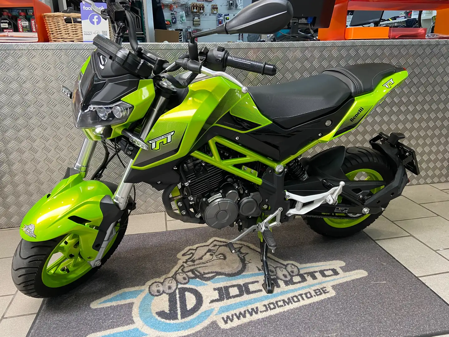 Benelli TNT 125 Зелёный - 1
