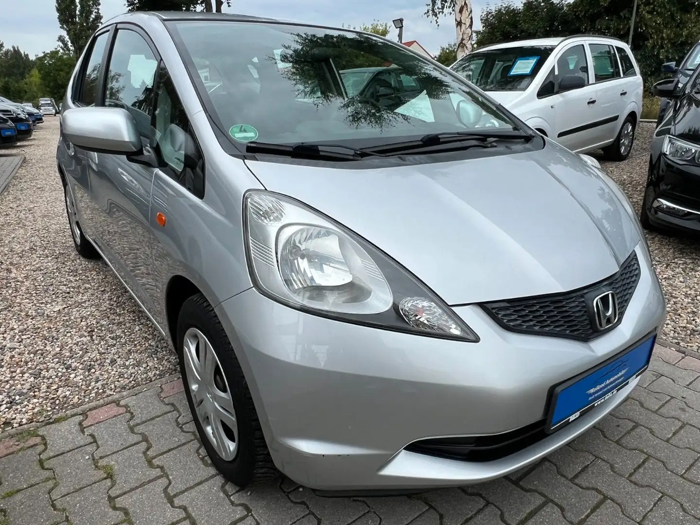Honda Jazz 1.2 Trend*1.HD*Klima*E-Paket*93.TKM*TÜV NEU Silber - 2