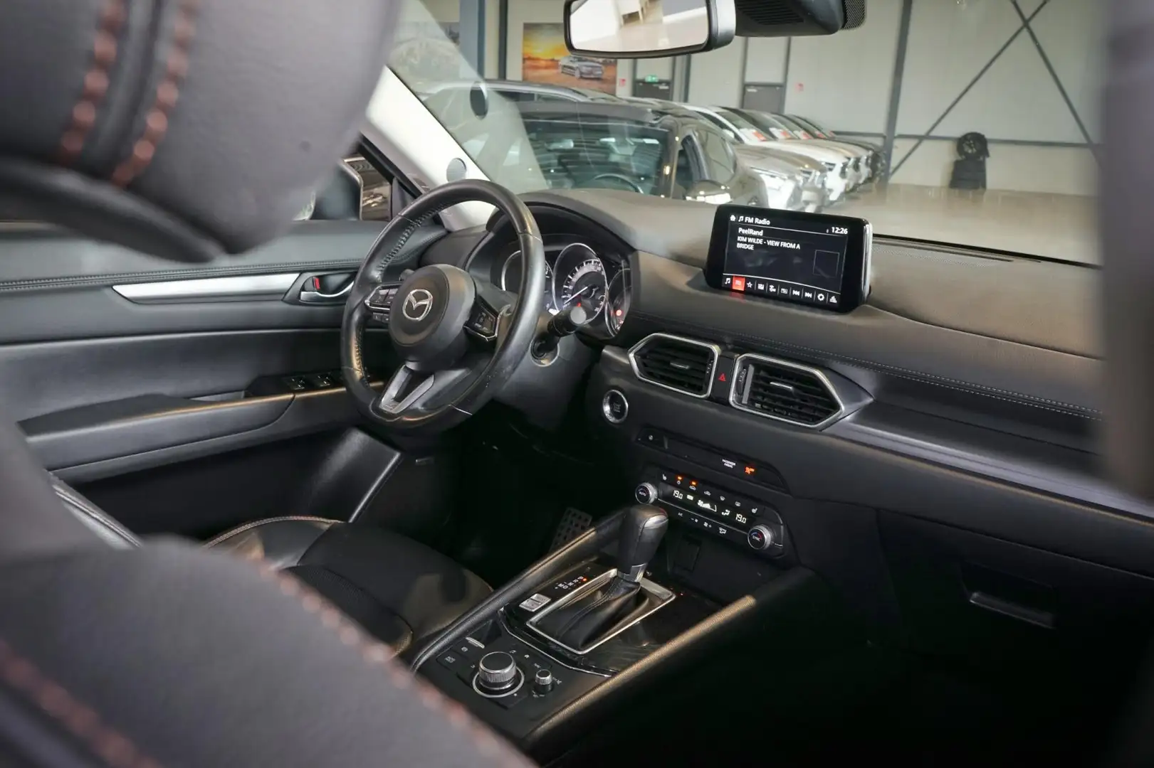 Mazda CX-5 2.0 SkyActiv-G 165 Sports-Line | €12.400 NETTO Grijs - 2