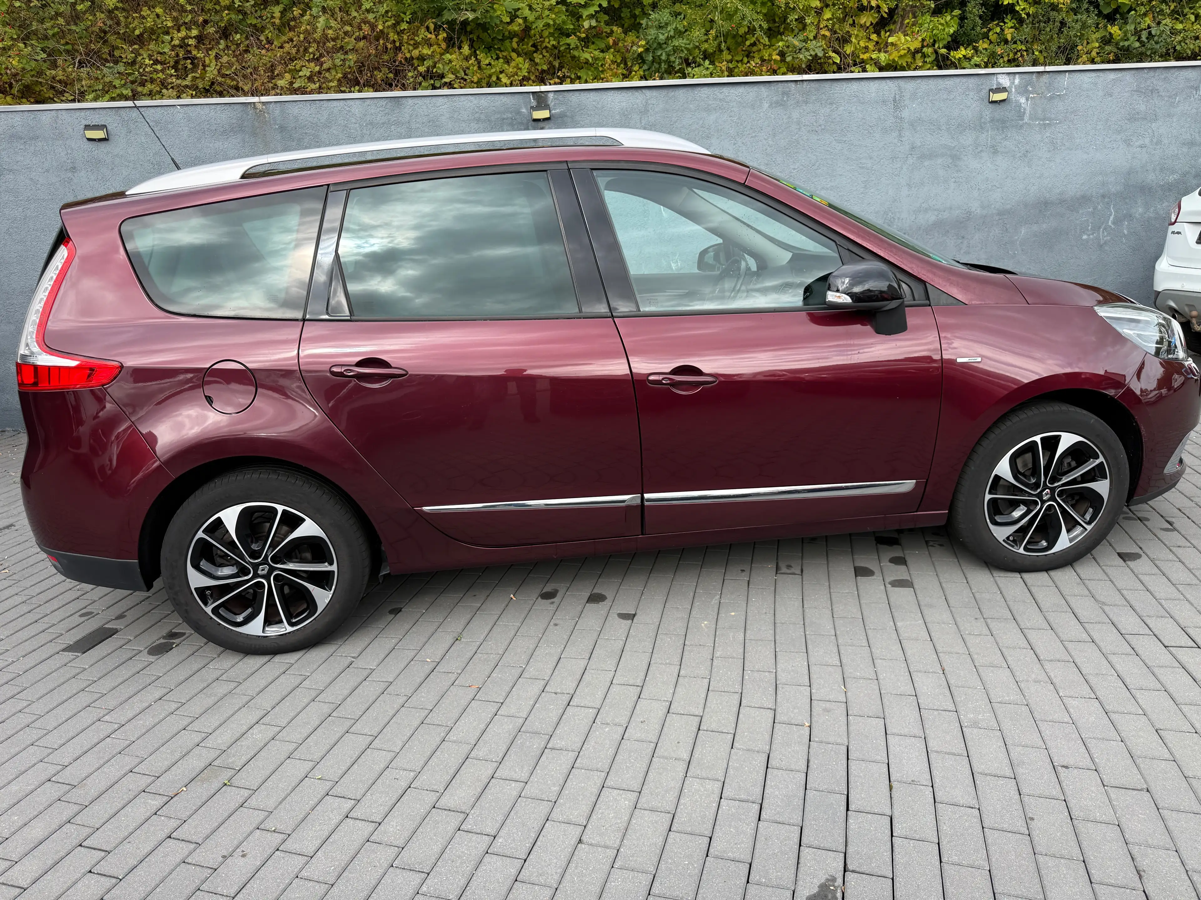 Renault Grand Scenic Grand BOSE Edition*7 Sitzer*1.HAND — photo 4