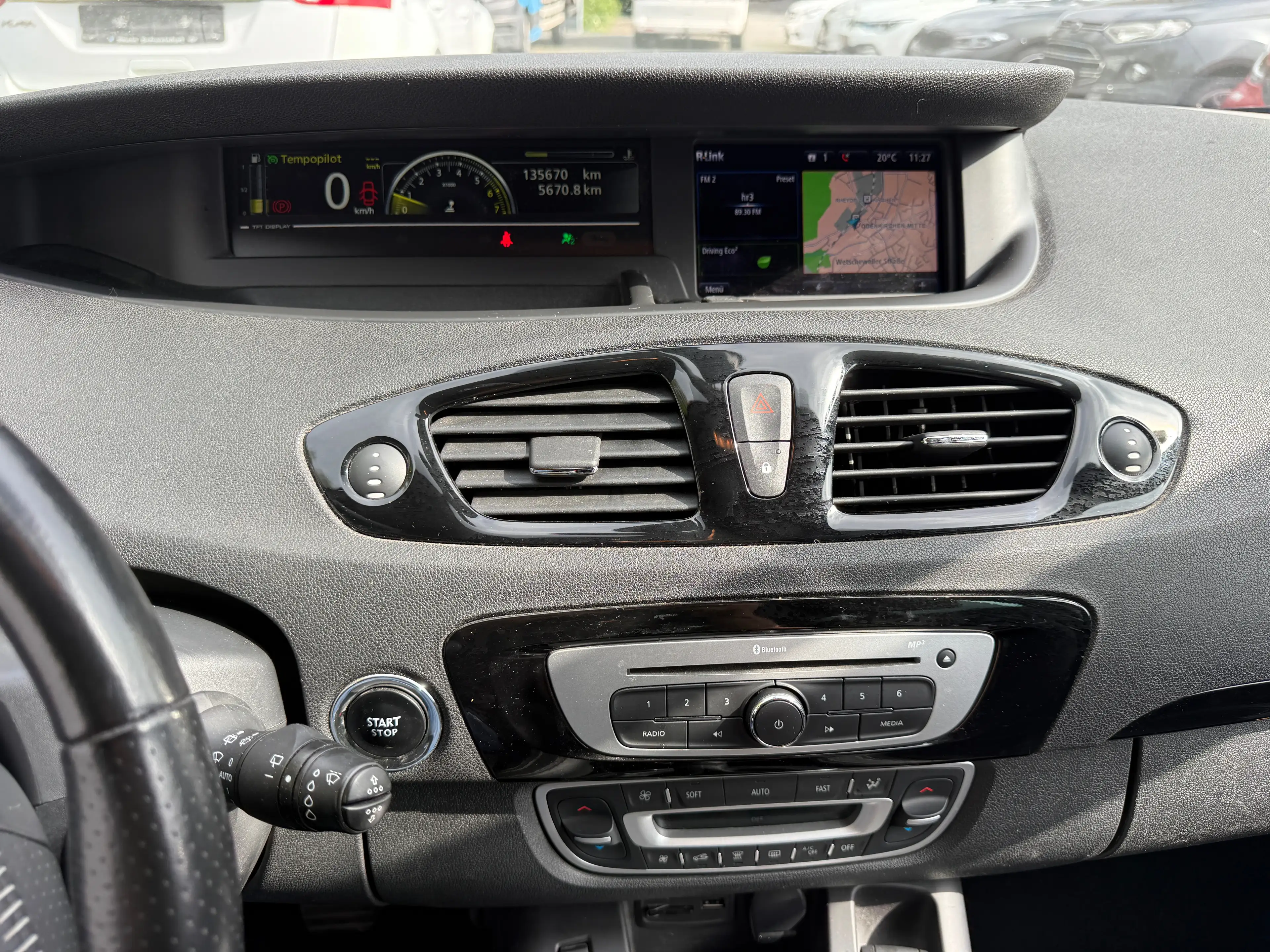 Renault Grand Scenic Grand BOSE Edition*7 Sitzer*1.HAND — photo 12