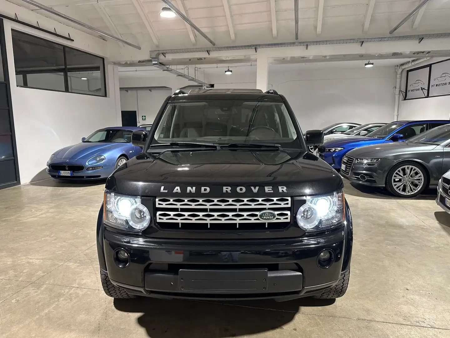 Land Rover Discovery 3.0 sdV6 HSE 7 POSTI - TETTO - UNICOPROPRIETARIO Noir - 2