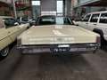Lincoln Continental Coupe Geel - thumbnail 19