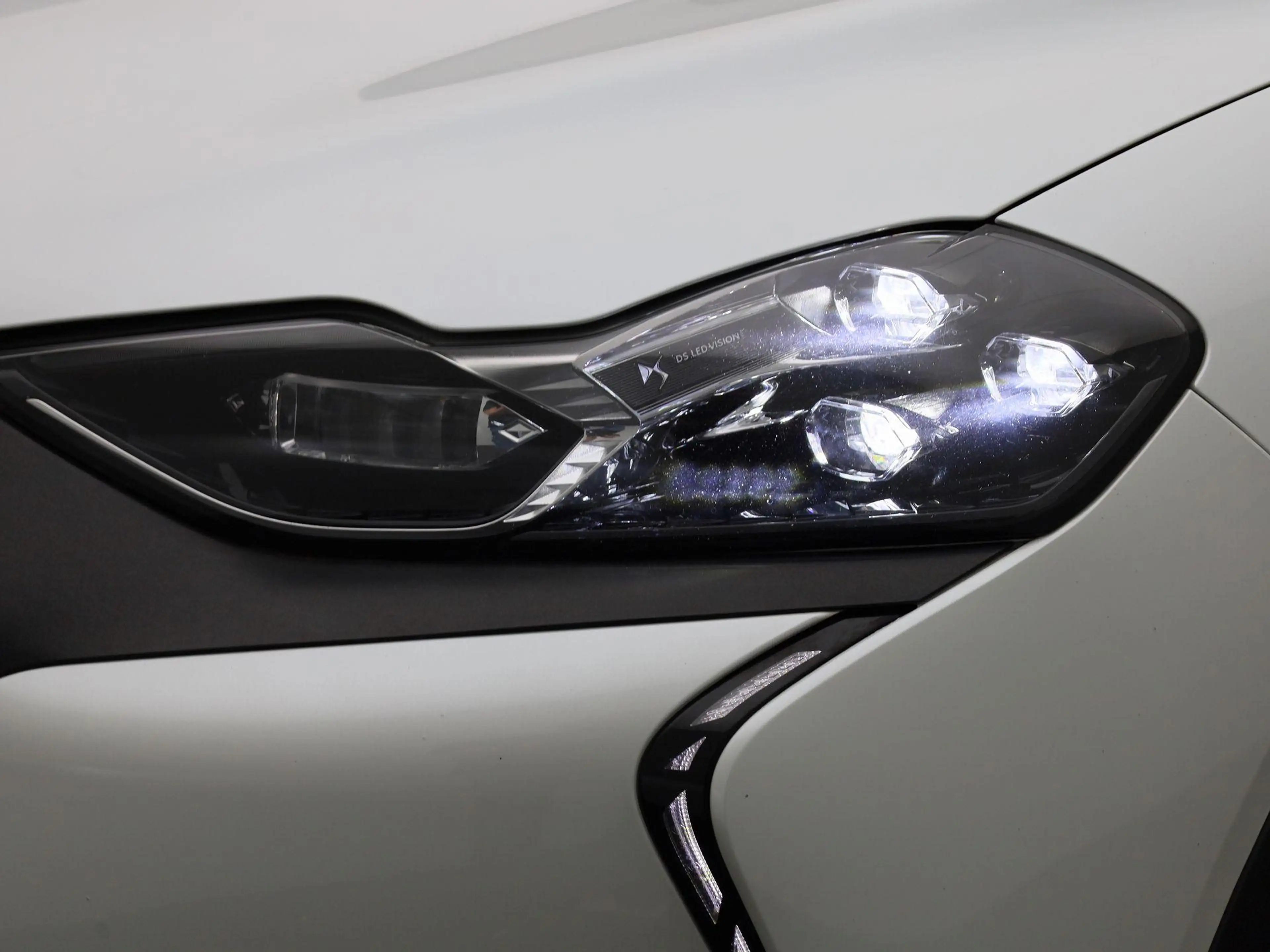 DS Automobiles DS 3 Crossback PureTech 130 Automatic PERFORMANCE Line — photo 13