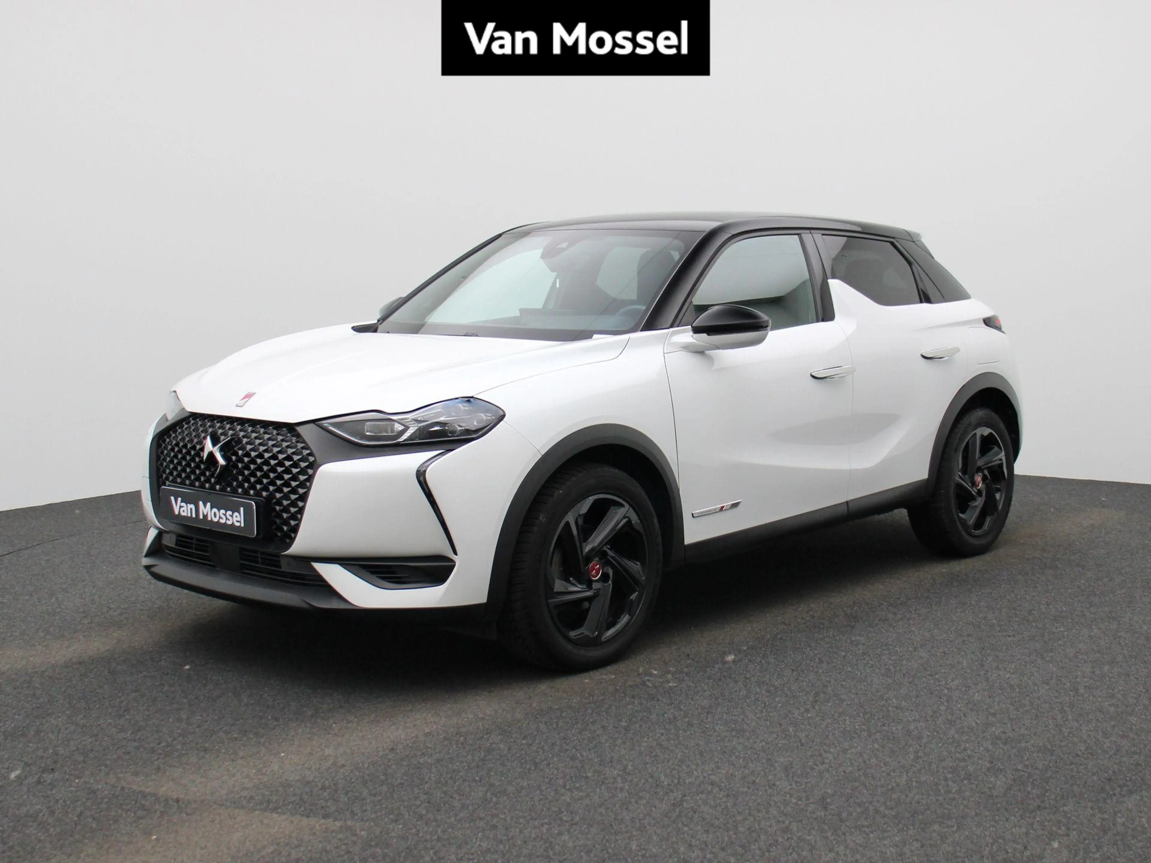 DS Automobiles DS 3 Crossback PureTech 130 Automatic PERFORMANCE Line