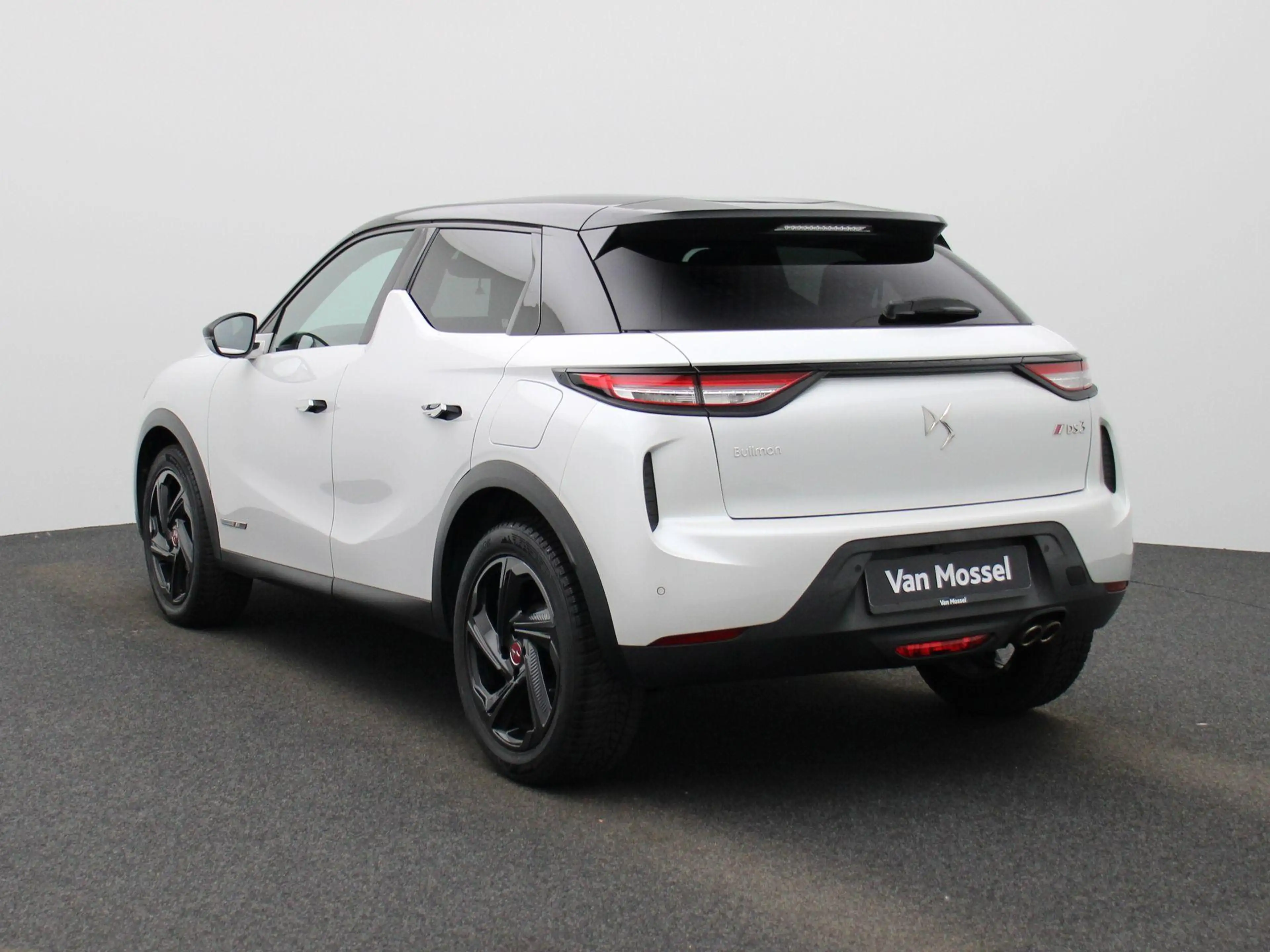 DS Automobiles DS 3 Crossback PureTech 130 Automatic PERFORMANCE Line — photo 2