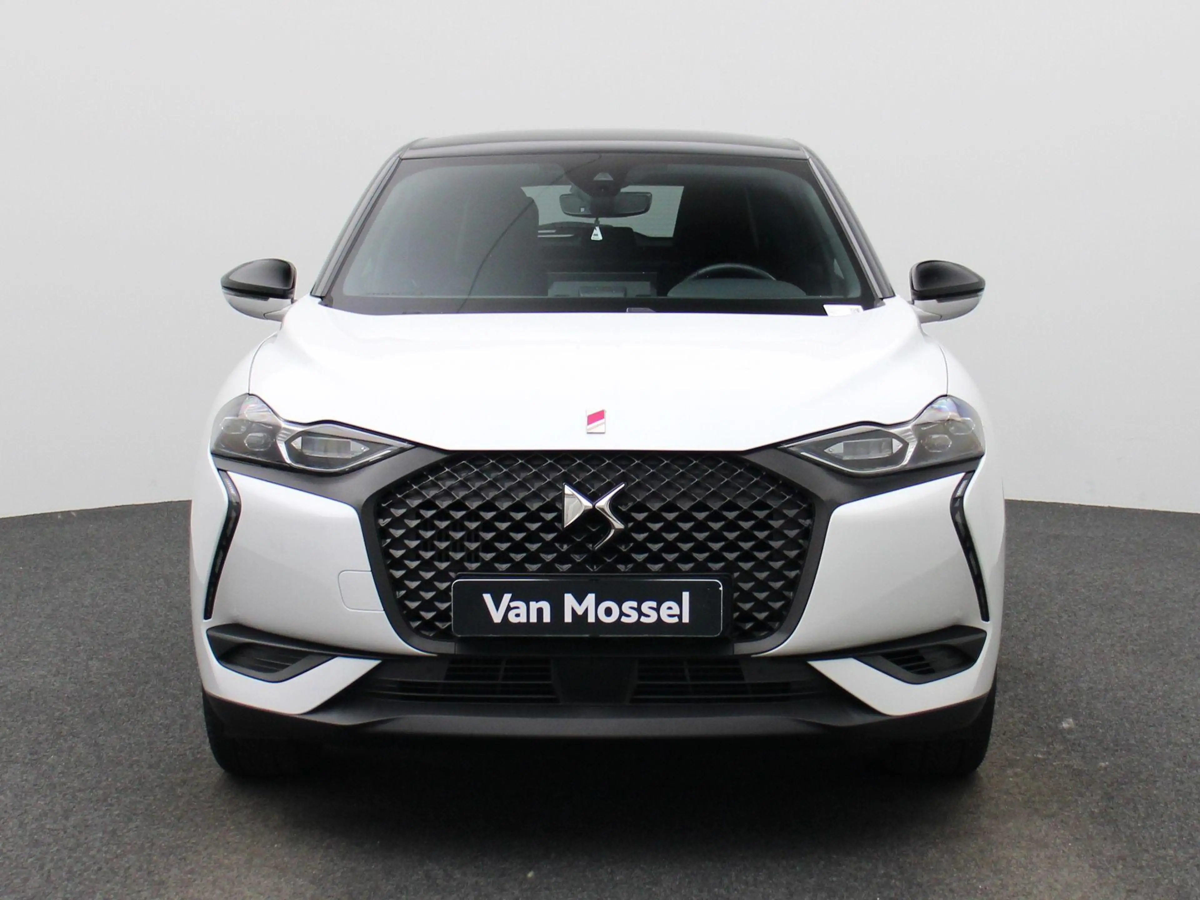 DS Automobiles DS 3 Crossback PureTech 130 Automatic PERFORMANCE Line — photo 3