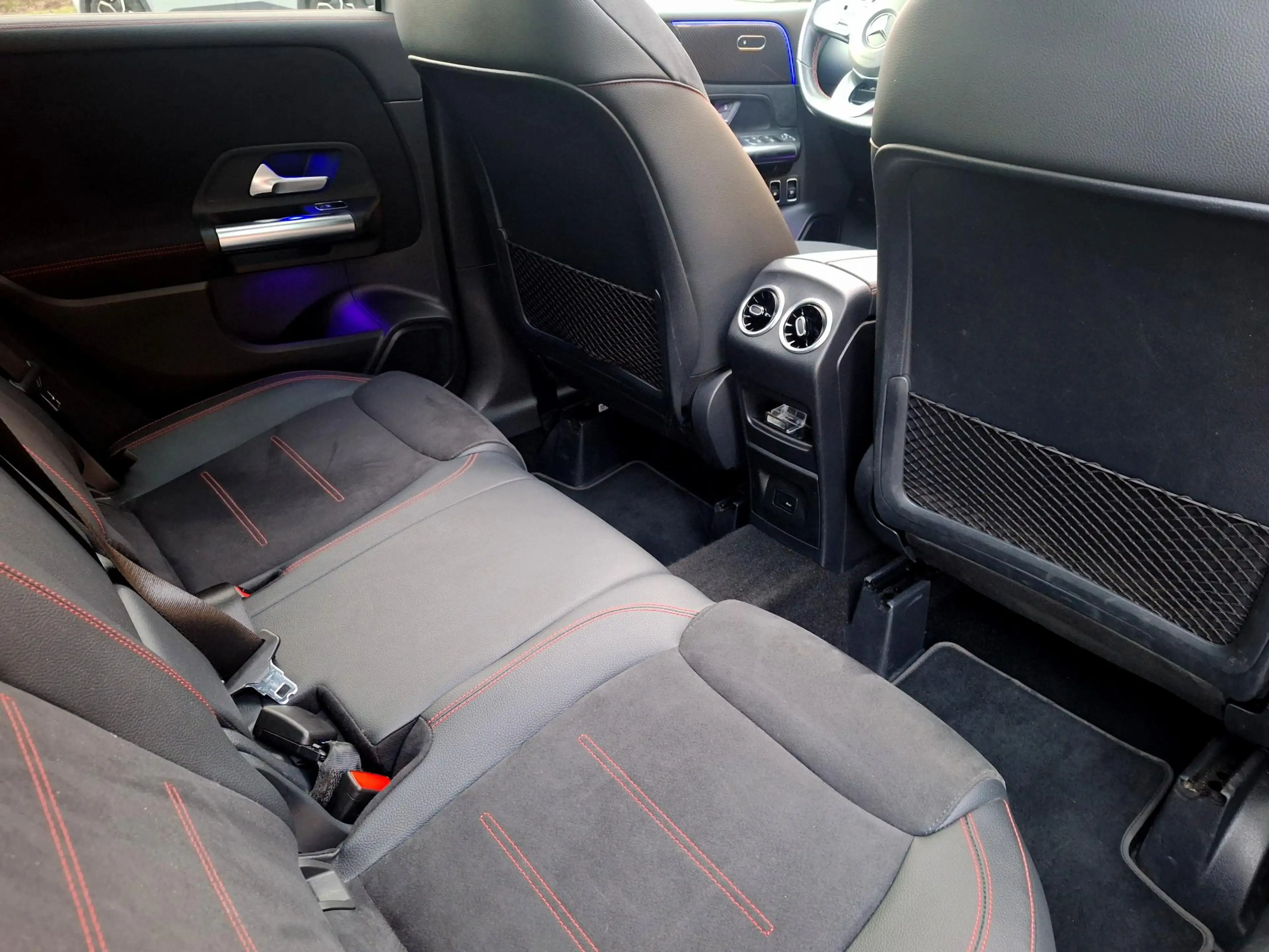 Mercedes-Benz B 250 e Business Solution AMG Limited | Pano | AMG pack — photo 20