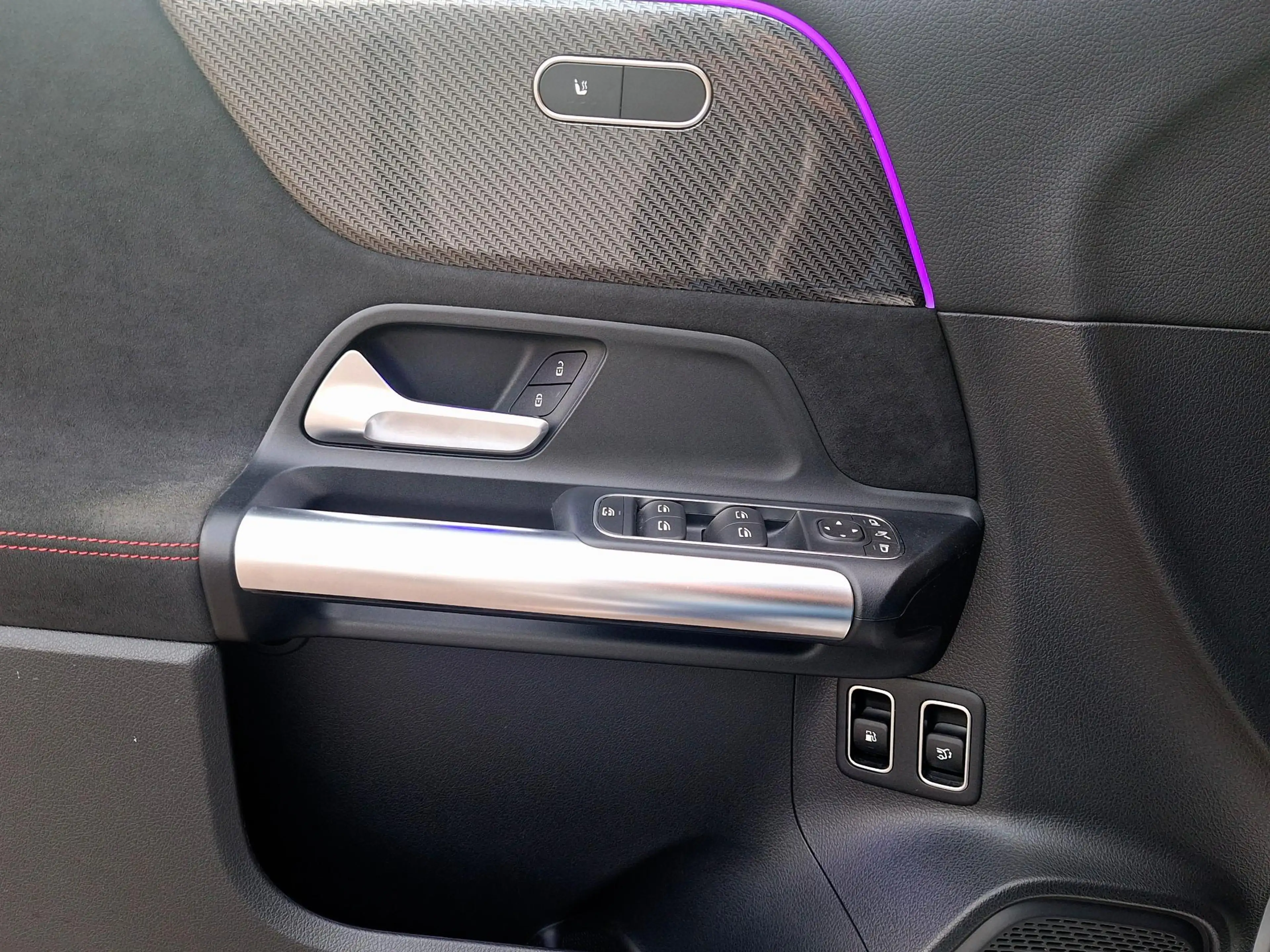 Mercedes-Benz B 250 e Business Solution AMG Limited | Pano | AMG pack — photo 15