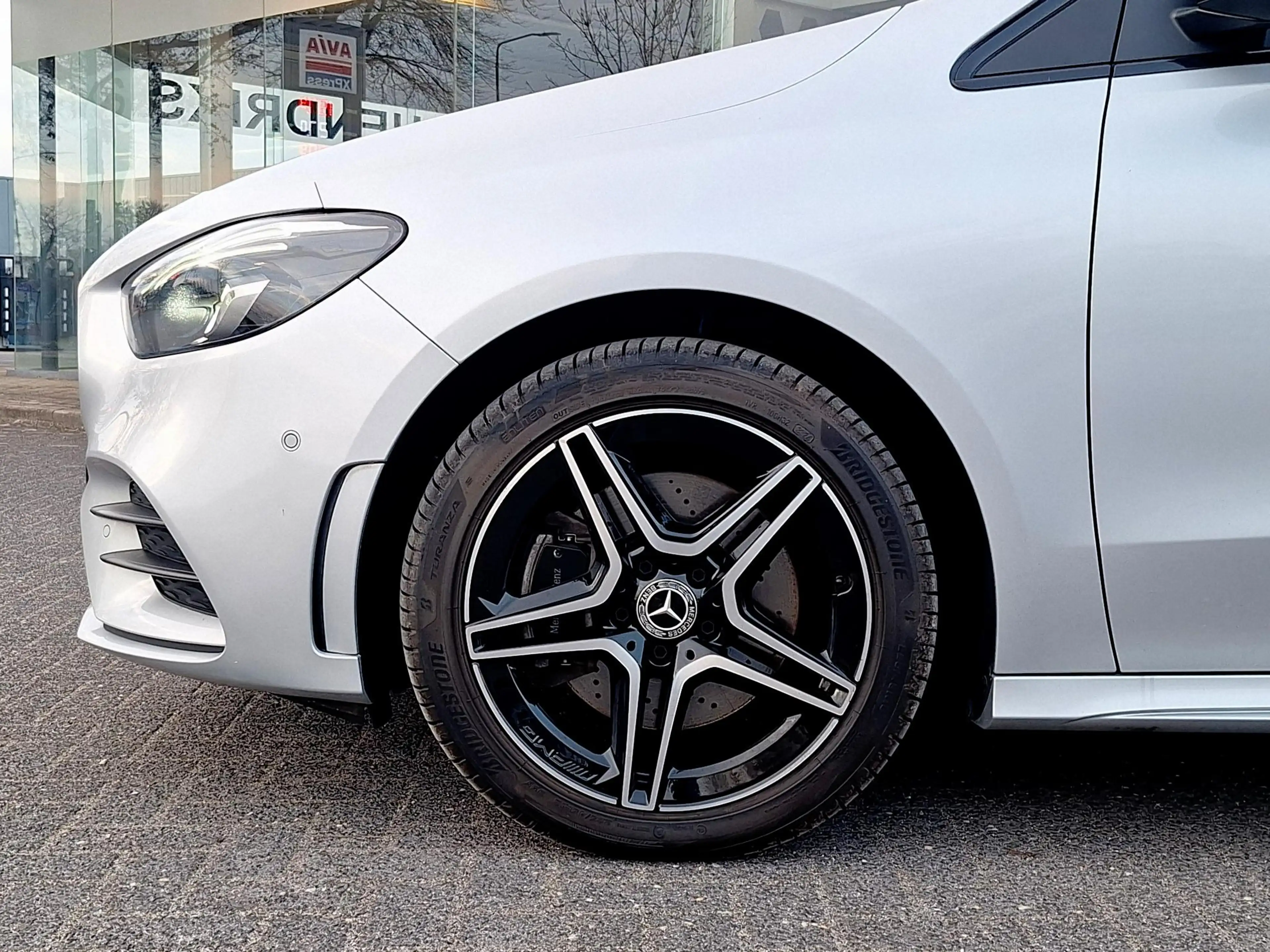 Mercedes-Benz B 250 e Business Solution AMG Limited | Pano | AMG pack — photo 4