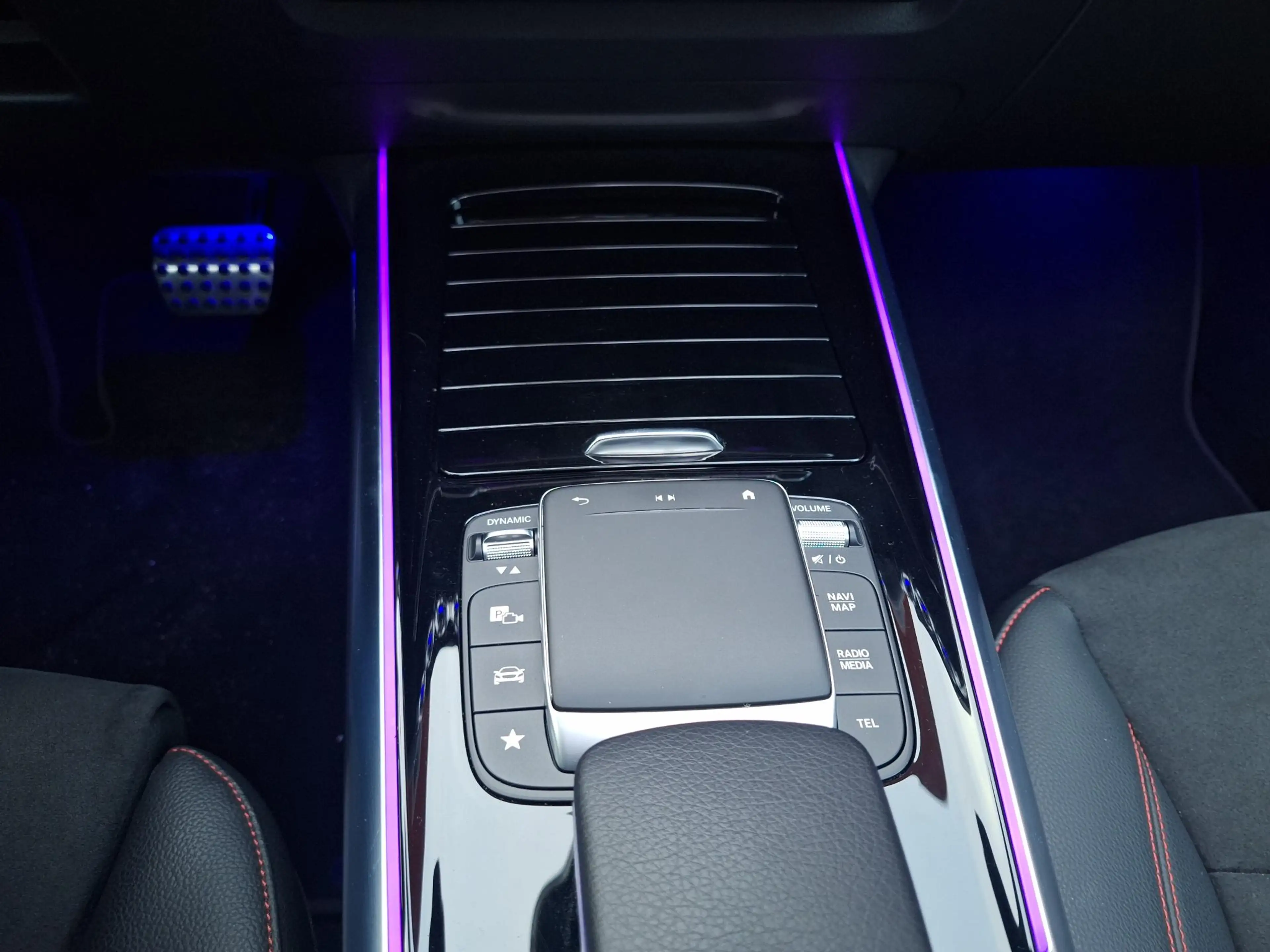 Mercedes-Benz B 250 e Business Solution AMG Limited | Pano | AMG pack — photo 44