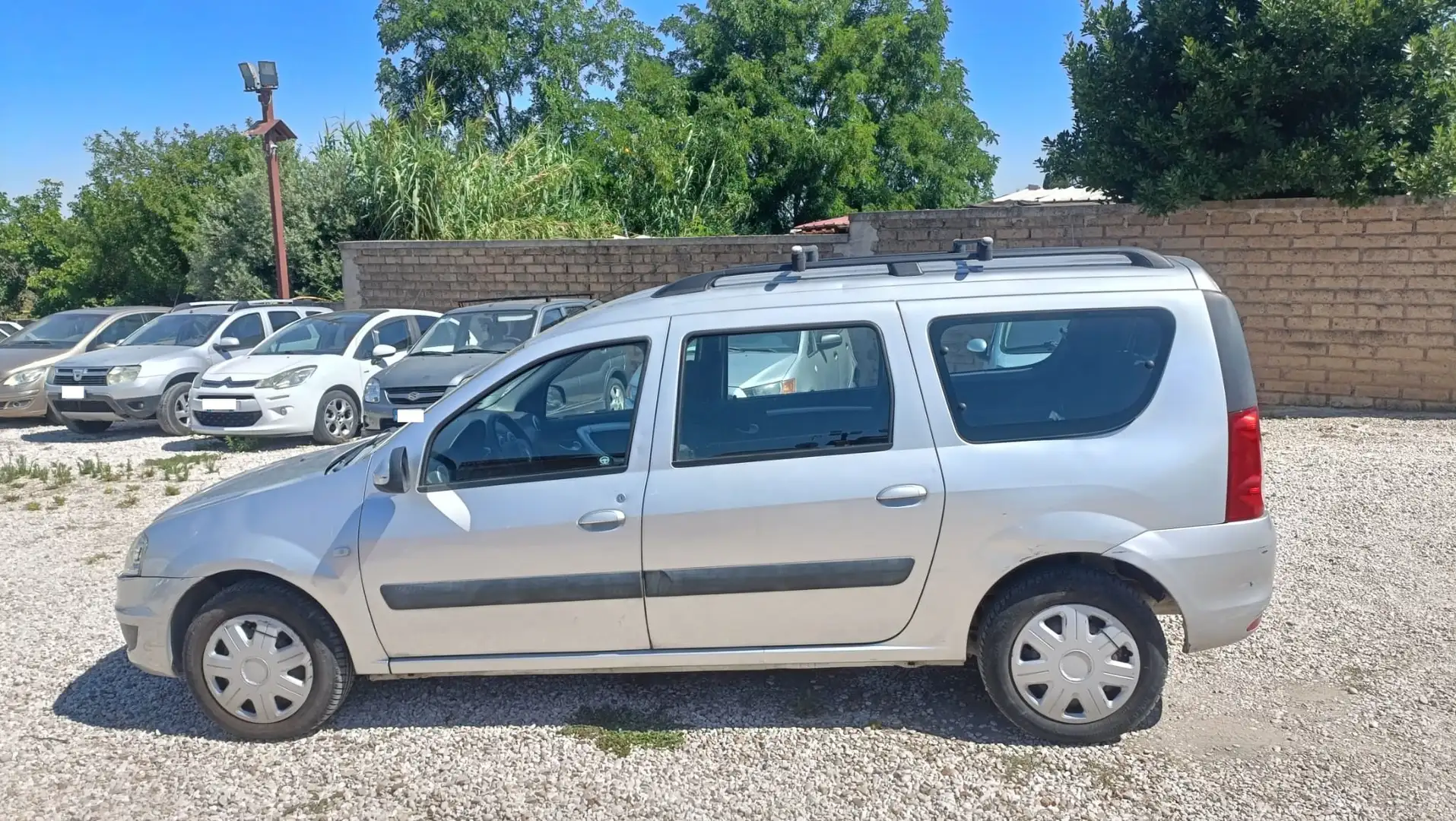 Dacia Logan 7 POSTI GPL OPZIONALE Argento - 2
