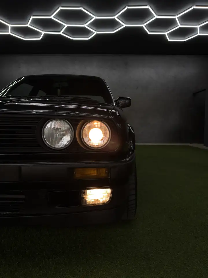 BMW 3 Series 325 1989