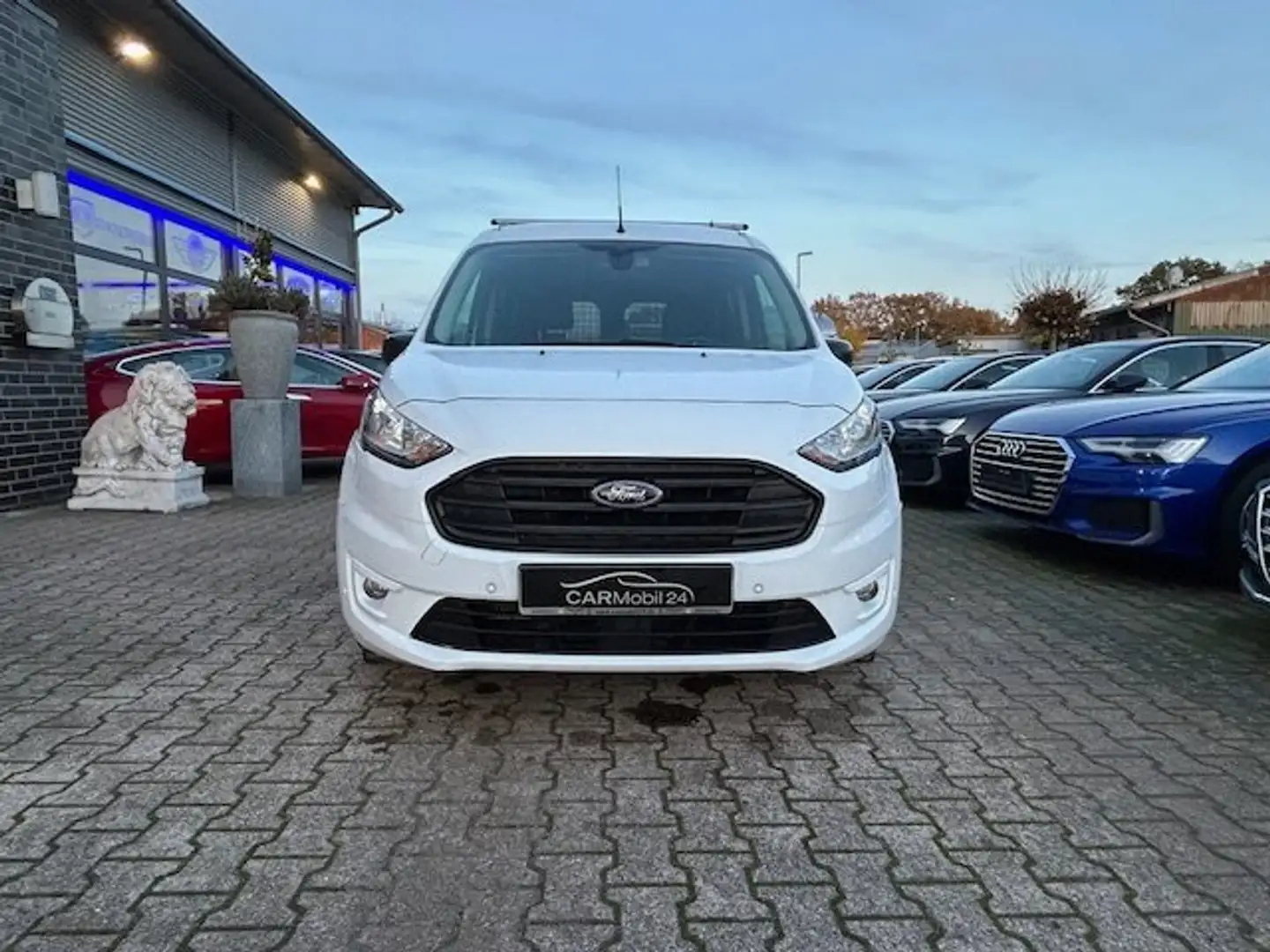 Ford Transit Connect Kombi lang Trend*NAVI*RFK*TEMP*KLIMA*AHK Weiß - 2