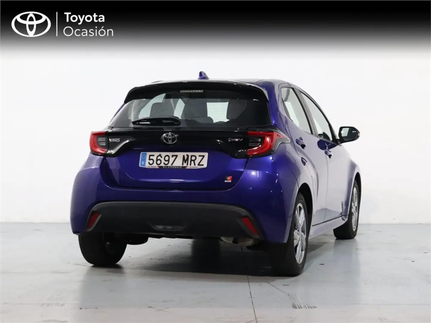 Toyota Yaris ACTIVE PLUS - 2