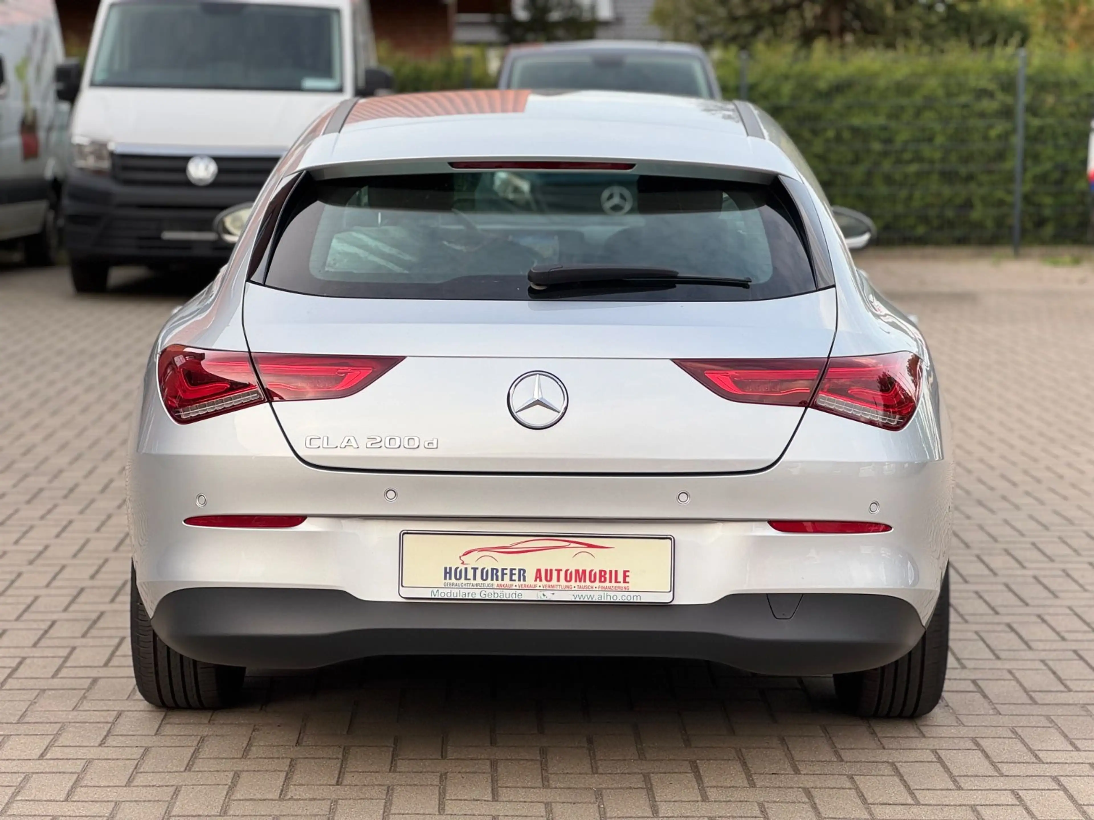 Mercedes-Benz CLA 200 *AUTOMATIK*NAVI*LED* — photo 8