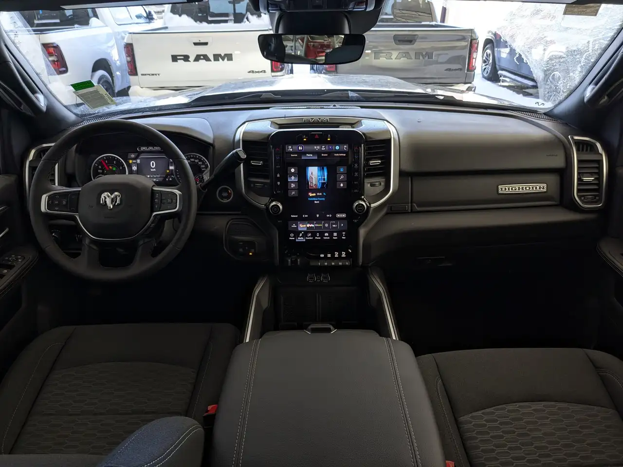 RAM 3500 снимка RAM 3500