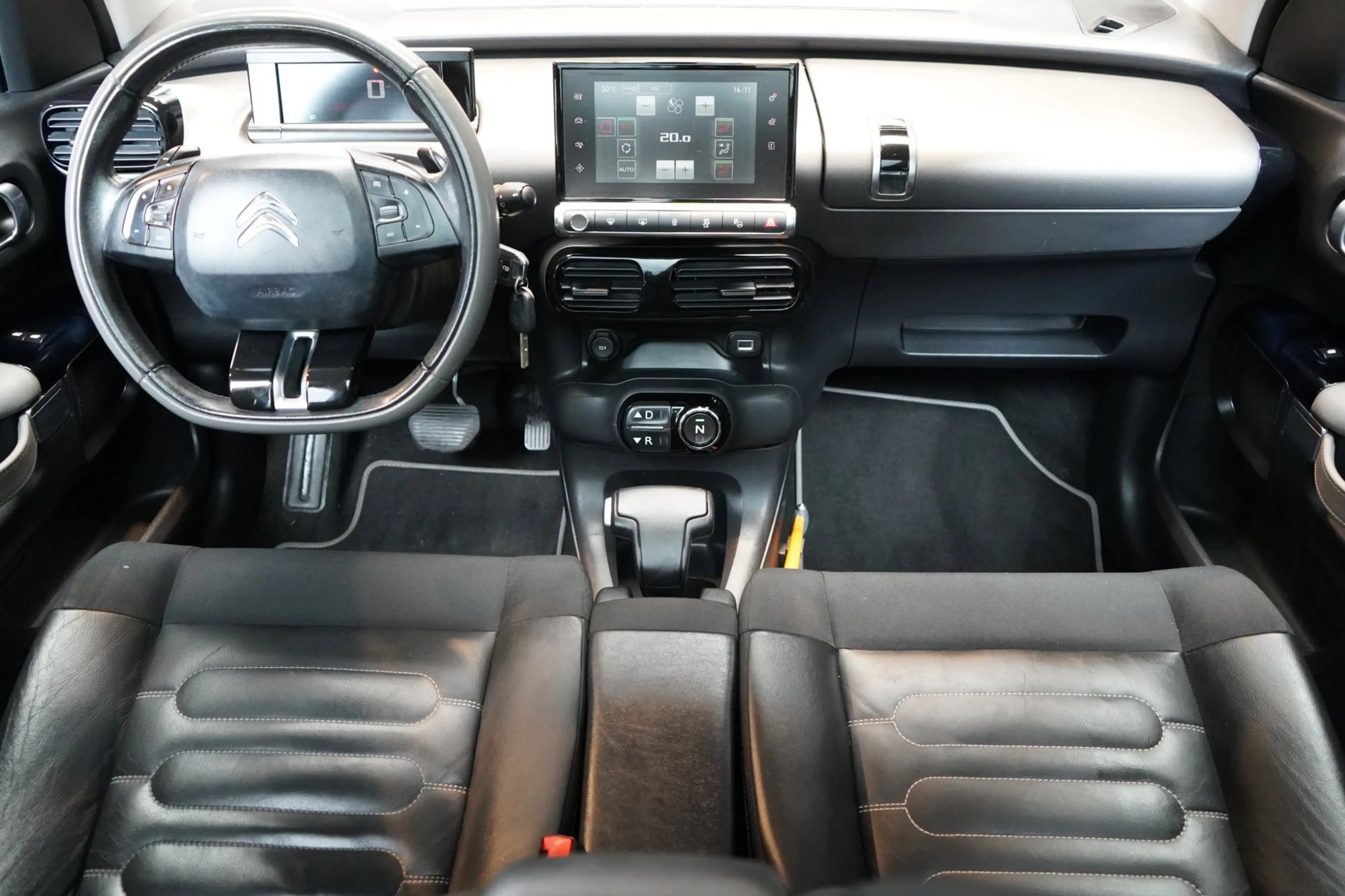 Citroen C4 Cactus 1.2 PureTech Business | TREKHAAK | ACHTERUITRIJC.| — photo 2
