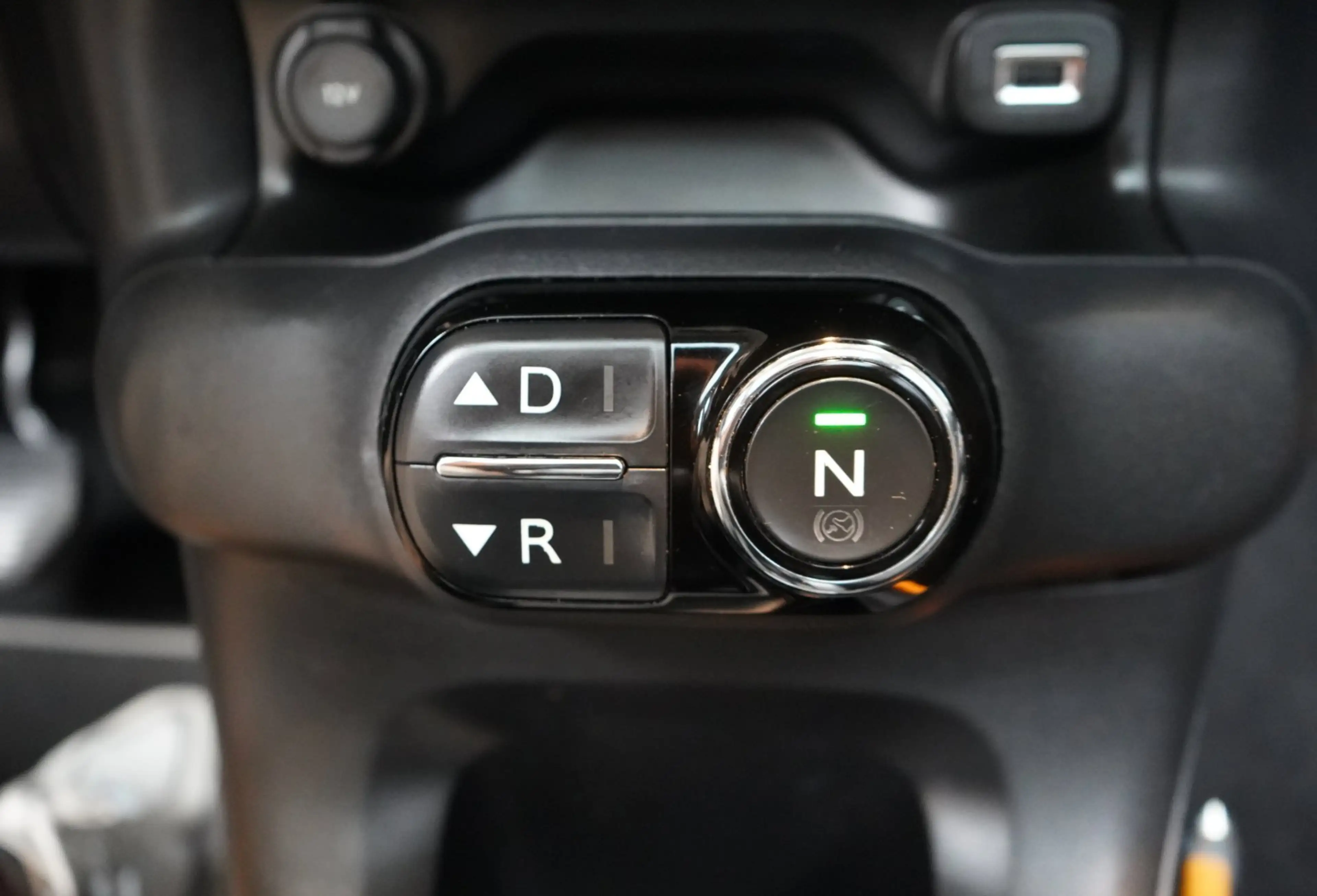 Citroen C4 Cactus 1.2 PureTech Business | TREKHAAK | ACHTERUITRIJC.| — photo 28