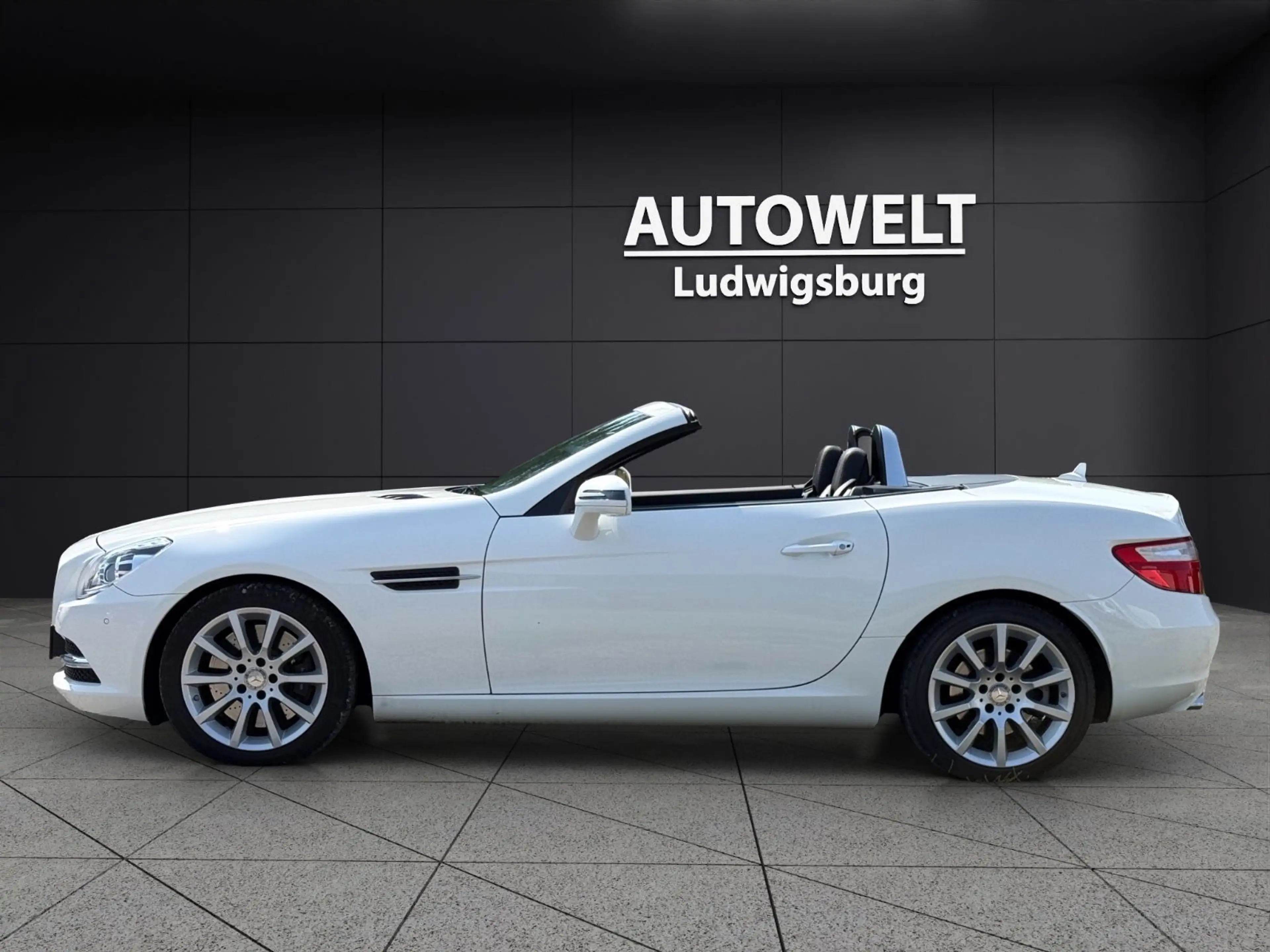 Mercedes-Benz SLK 350 Roadster Sportpaket — photo 8