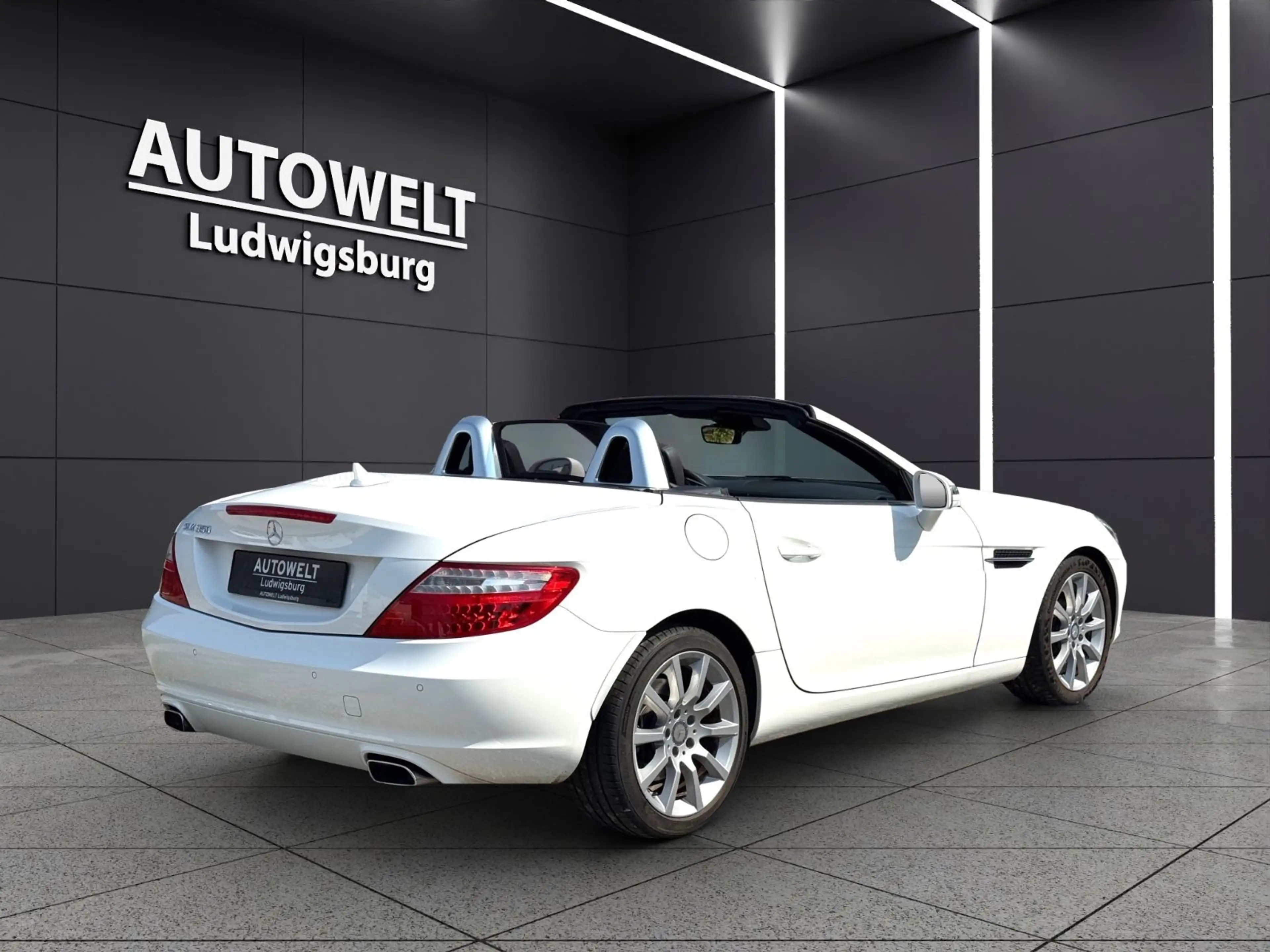 Mercedes-Benz SLK 350 Roadster Sportpaket — photo 5