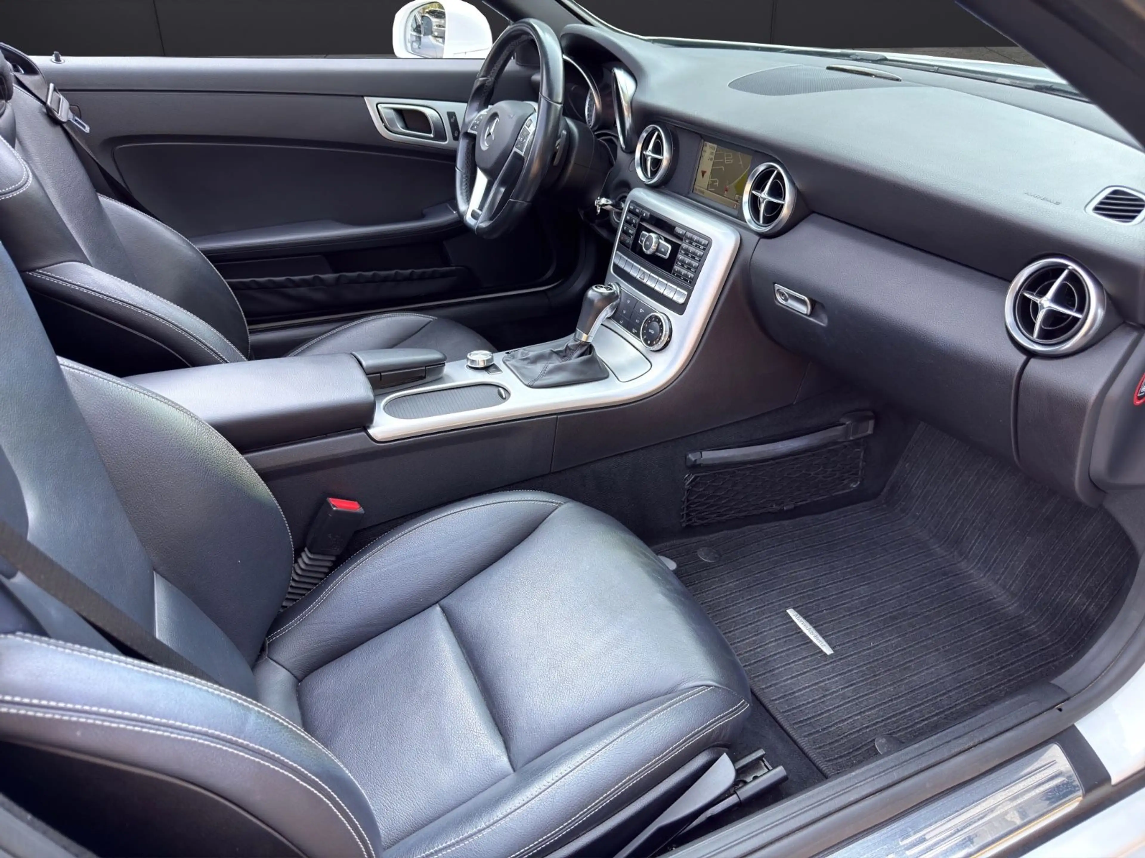Mercedes-Benz SLK 350 Roadster Sportpaket — photo 14