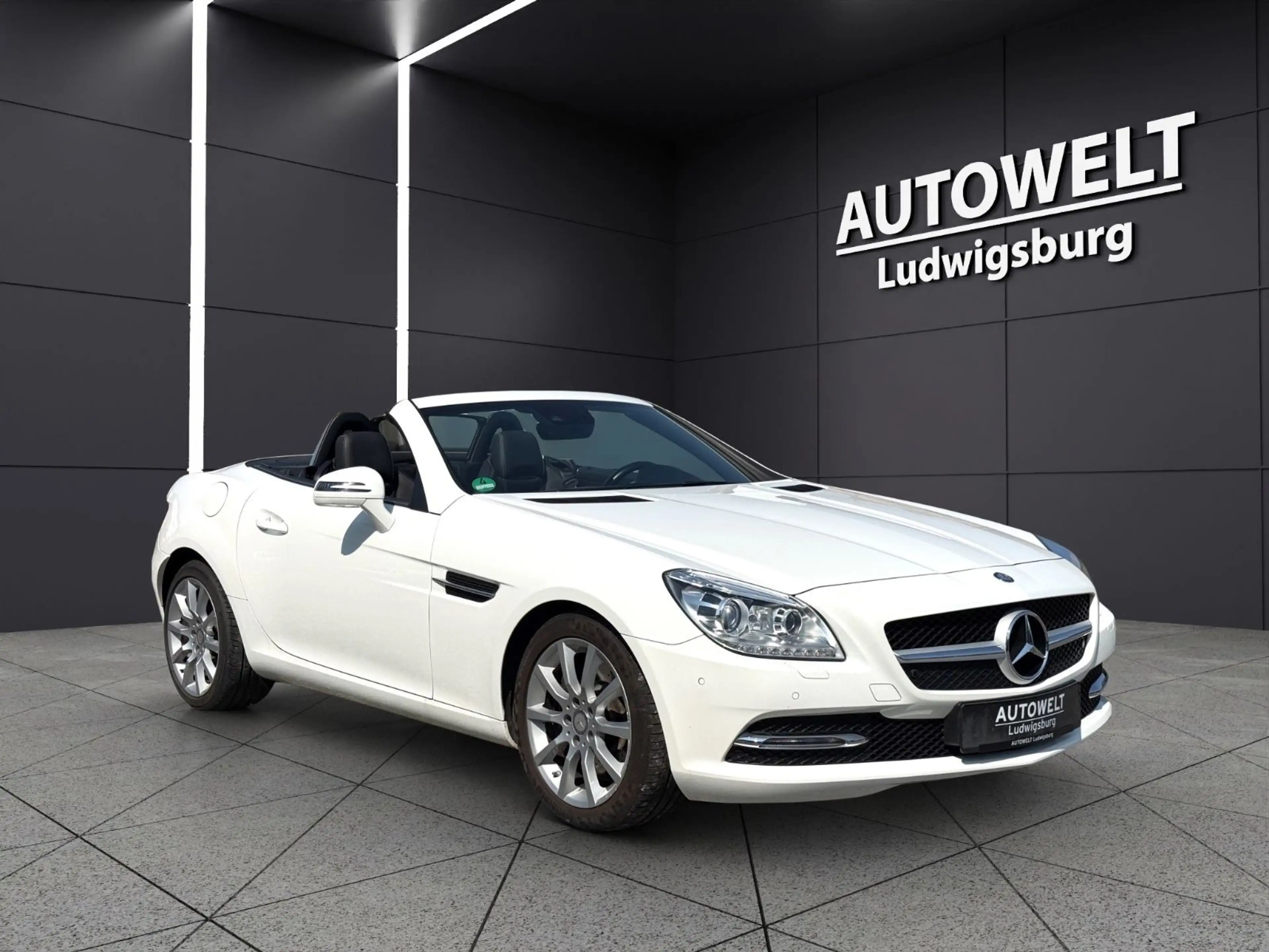 Mercedes-Benz SLK 350 Roadster Sportpaket — photo 3