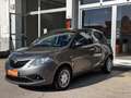 Lancia Ypsilon Ypsilon 1.2 Gold ecochic Gpl 69cv my16 Grau - thumbnail 3