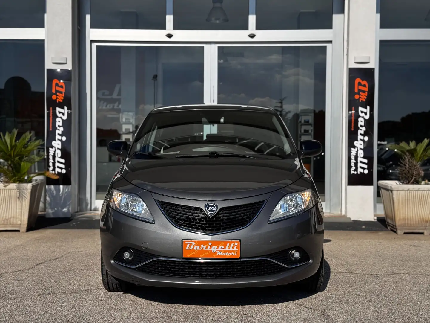 Lancia Ypsilon Ypsilon 1.2 Gold ecochic Gpl 69cv my16 Grigio - 1