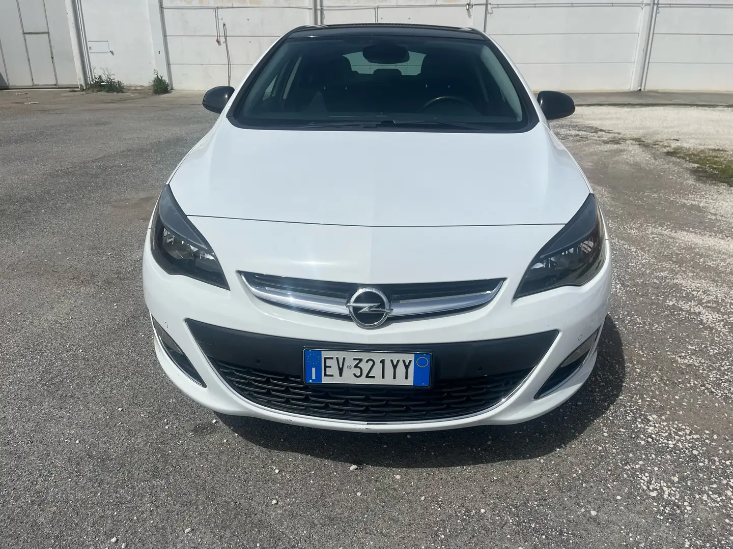 Opel Astra 5p 1.4 t Cosmo Gpl-tech 140cv Bianco - 2