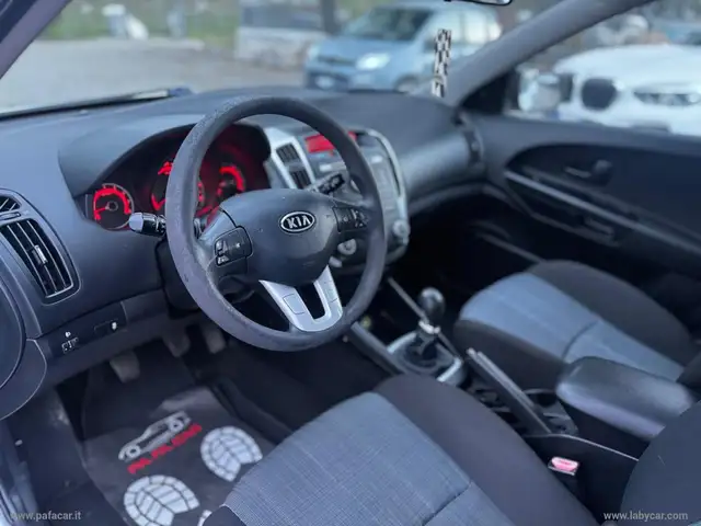 Kia Ceed view 9