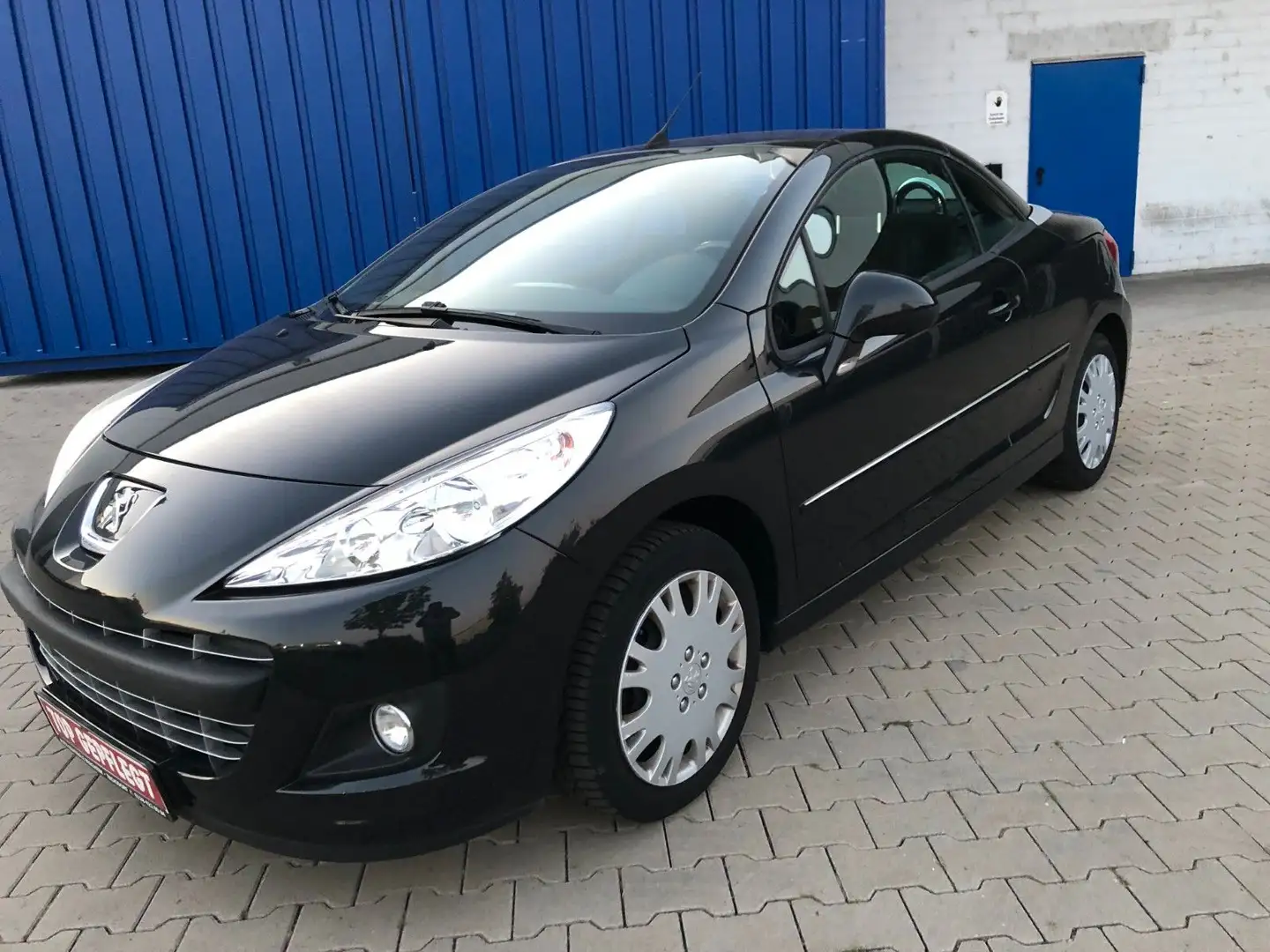 Peugeot 207 CC Cabrio-Coupe Active,Topzustand,Tüv Neu Schwarz - 2