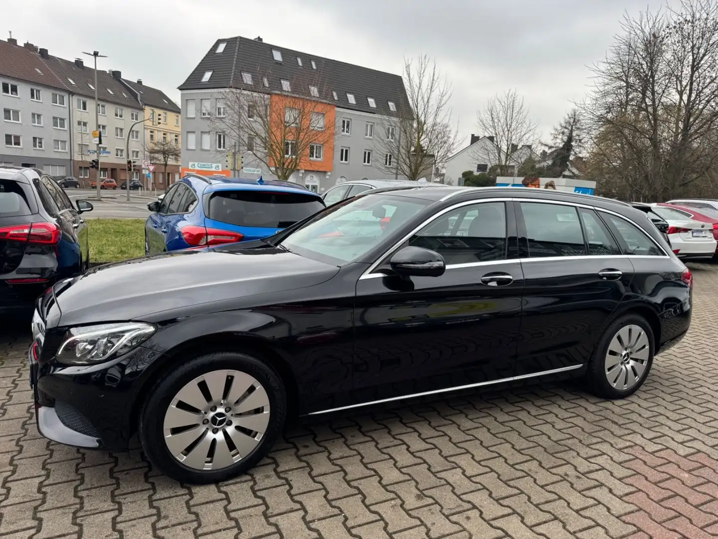 Mercedes-Benz C 350 C T-Modell C 350 T e Schwarz - 2