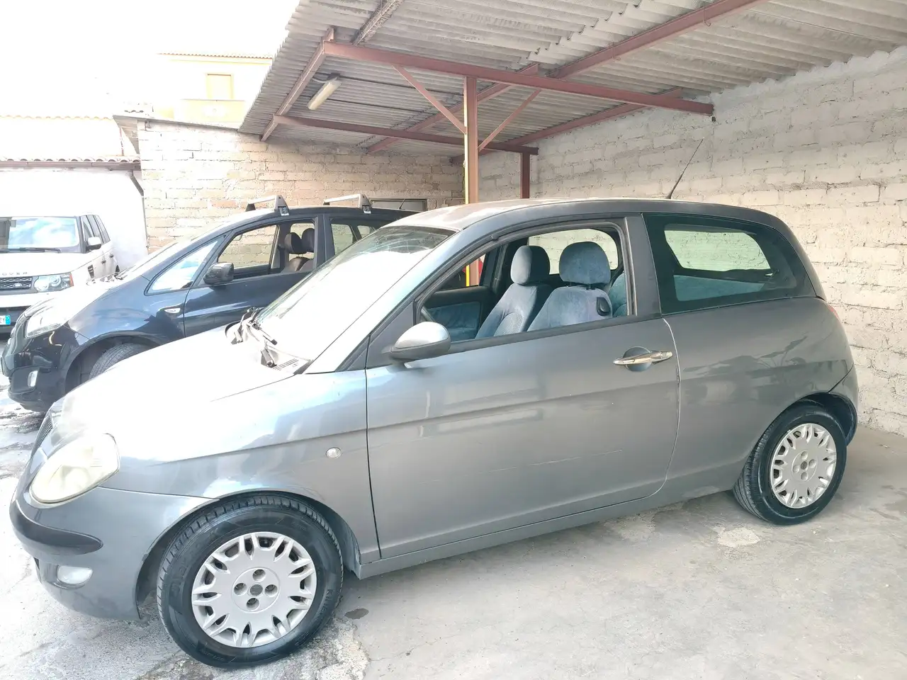 Lancia Ypsilon