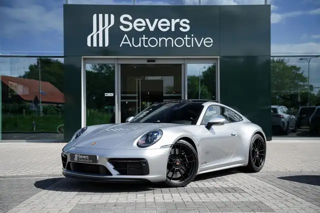 Porsche 992